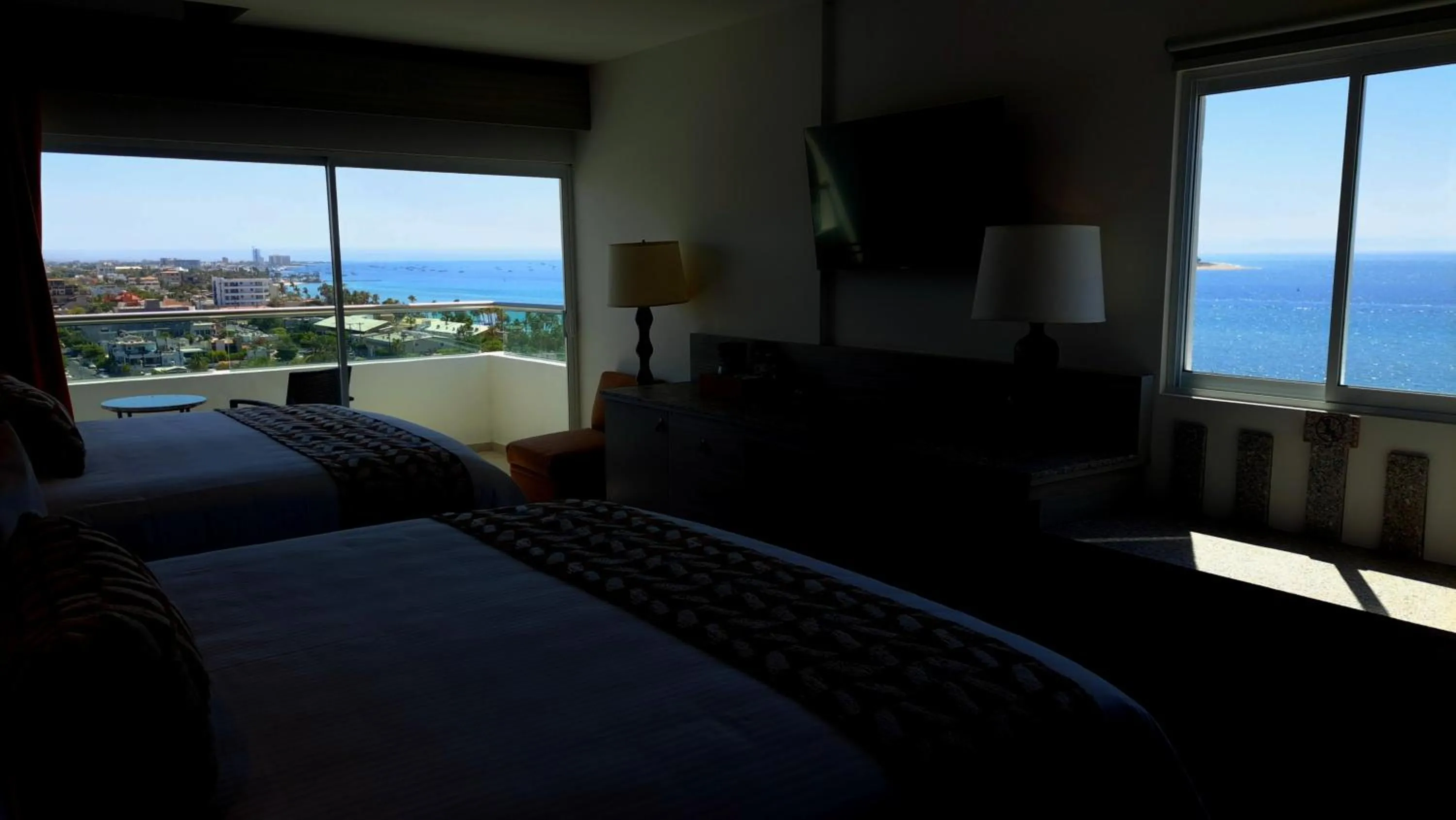 Sea view, Bed in Hotel HBlue Malecón