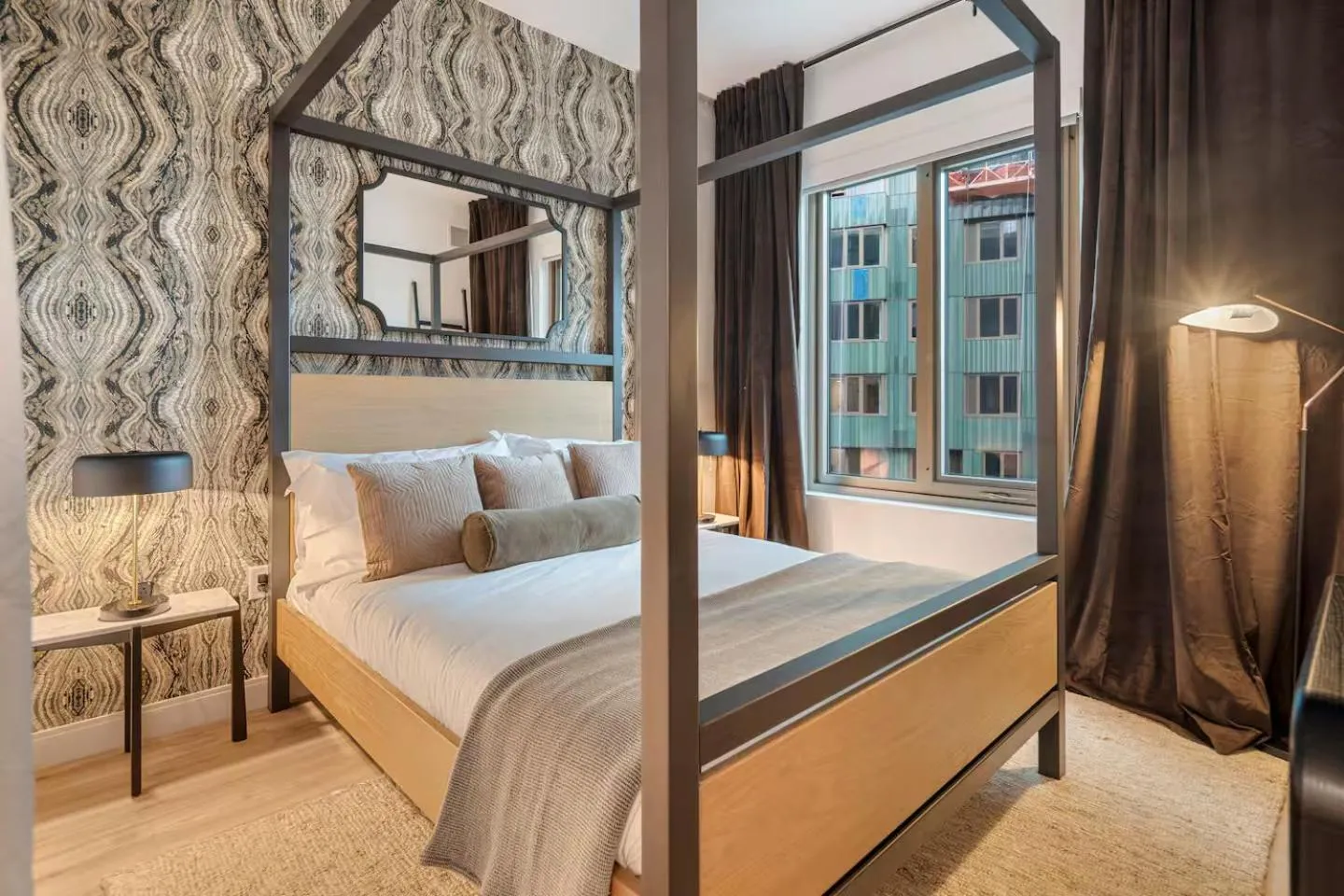 Luxury Apartments by Hyatus at Boston Cambridge
