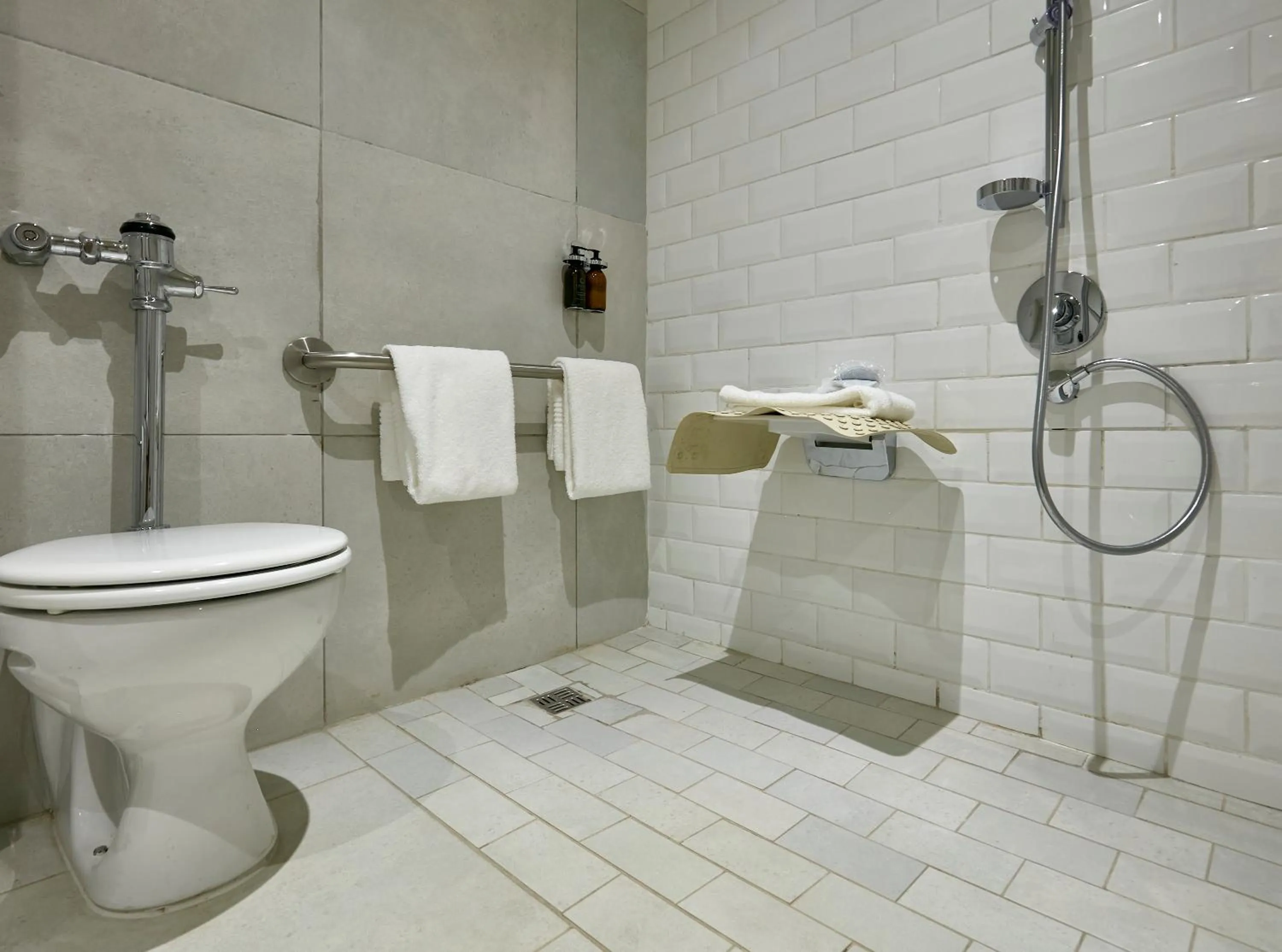 Bathroom in Cresta Mahalapye Hotel