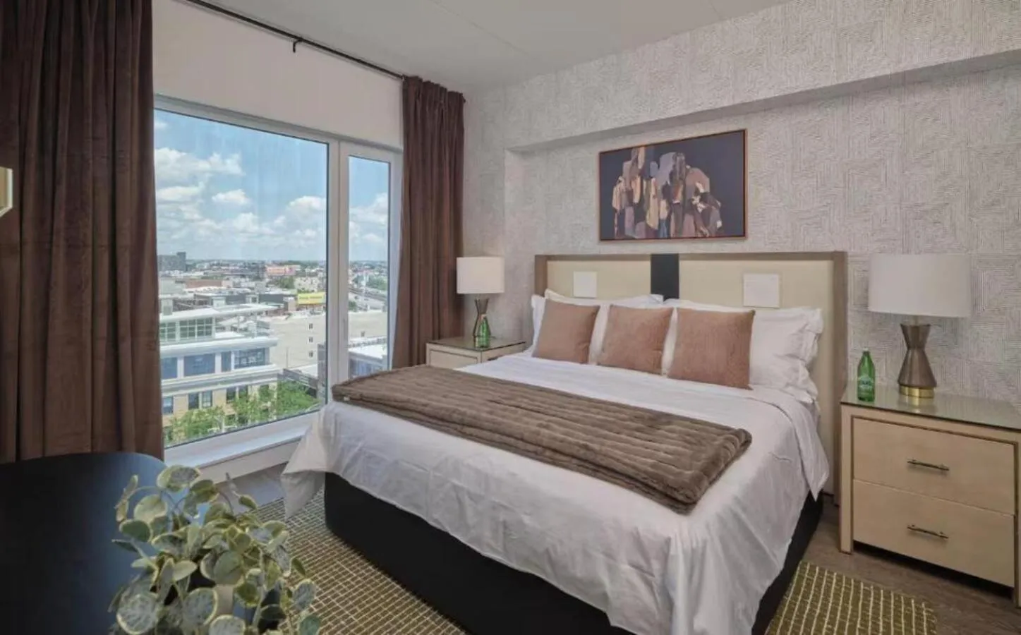 Bedroom, Bed in Luxury Apartments by Hyatus at Central Philly