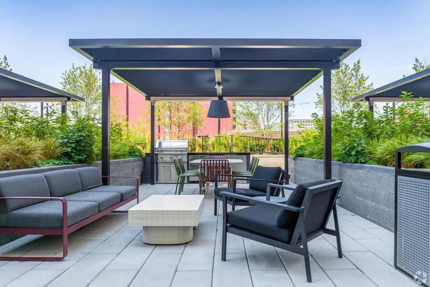 sunbed in Luxury Apartments by Hyatus at Central Philly