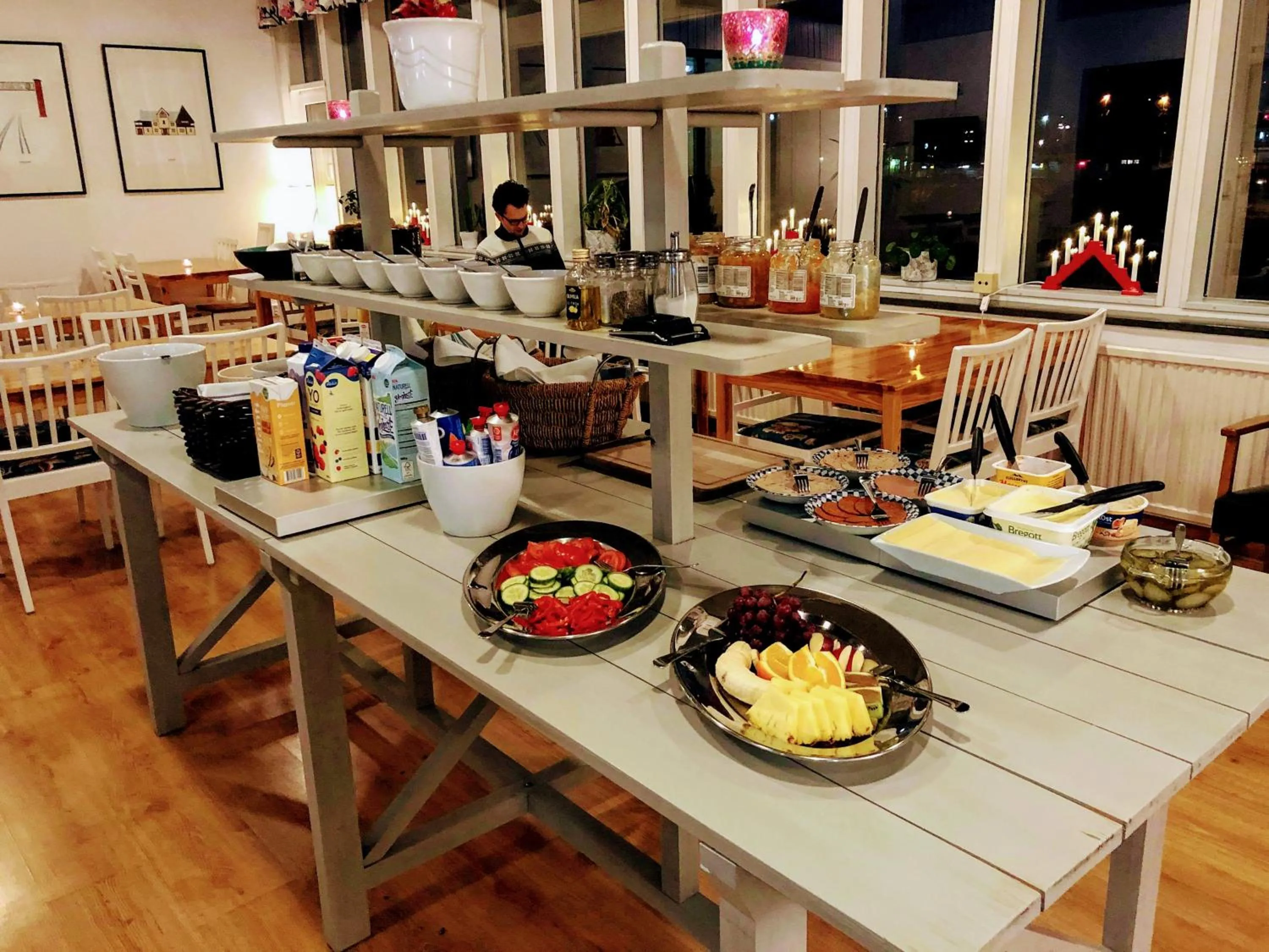 Buffet breakfast in Kristinebergs Bed & Breakfast