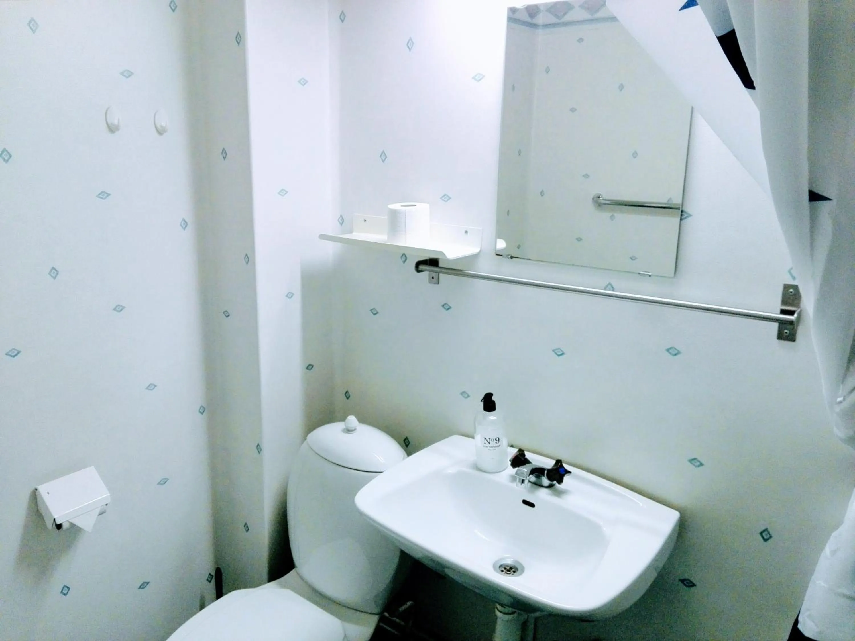 Bathroom in Kristinebergs Bed & Breakfast