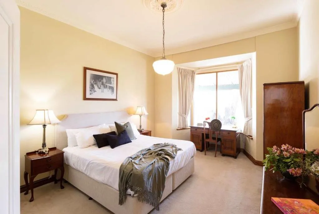 Bed in The Lodge at Seppeltsfield