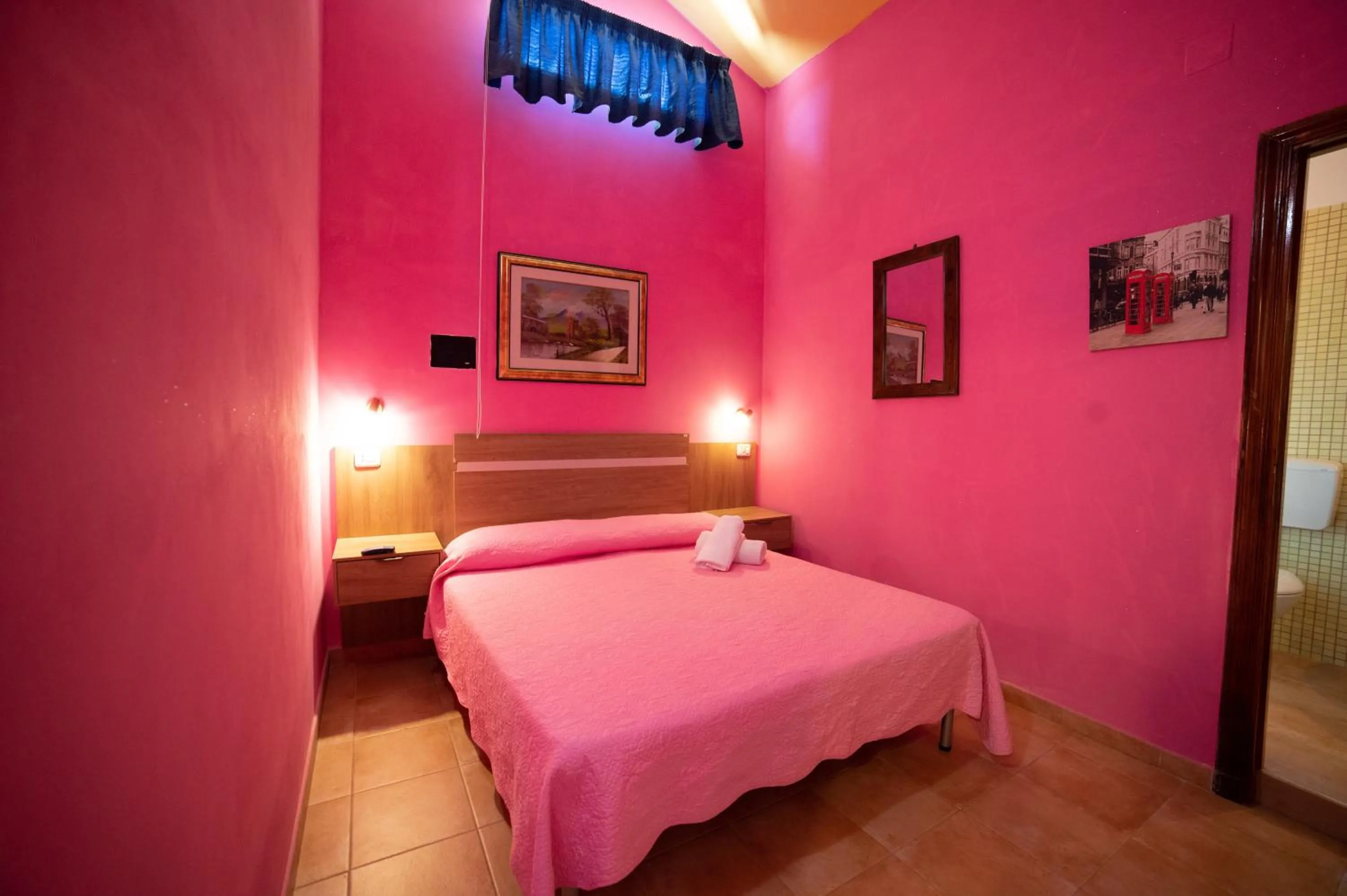 Bed in Coppola Rossa Relax