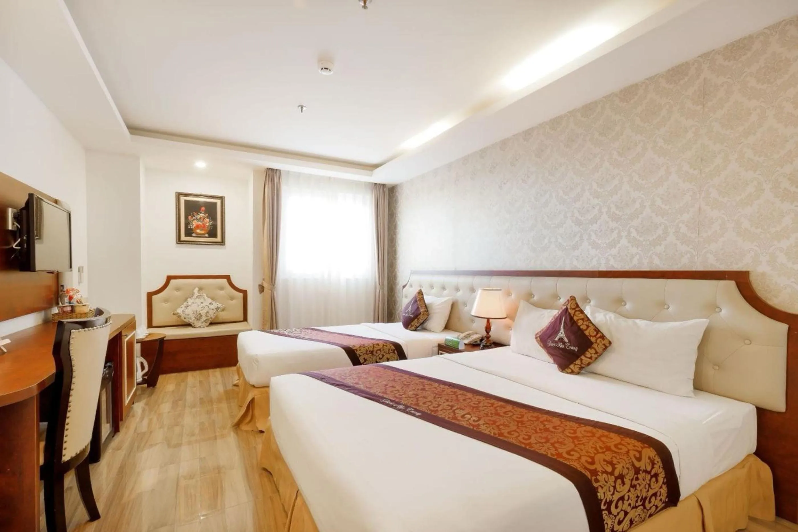 Bedroom, Bed in Paris Luxury Hotel & Apartment Nha Trang