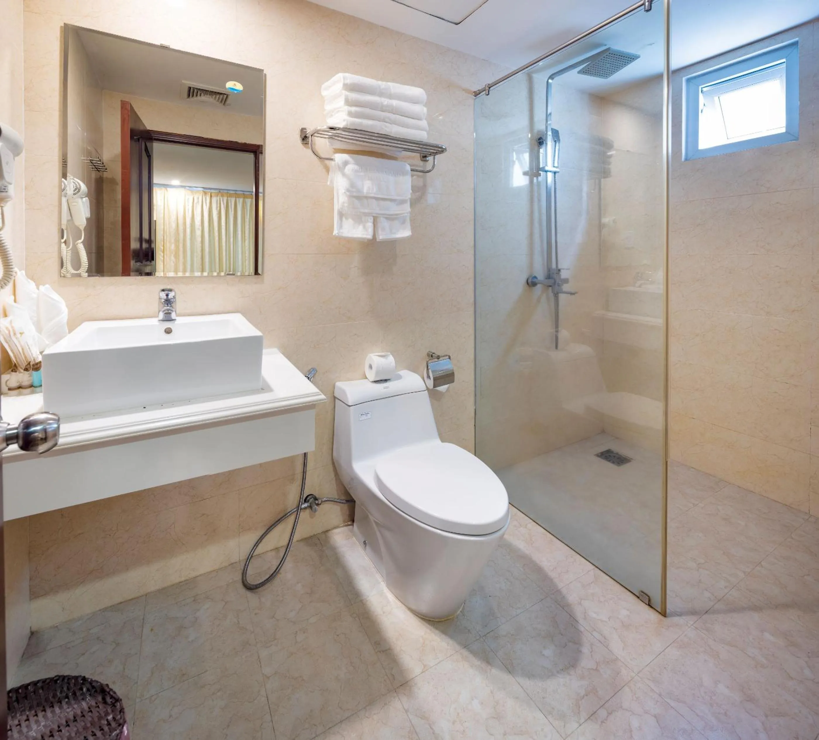 Shower in Paris Luxury Hotel & Apartment Nha Trang