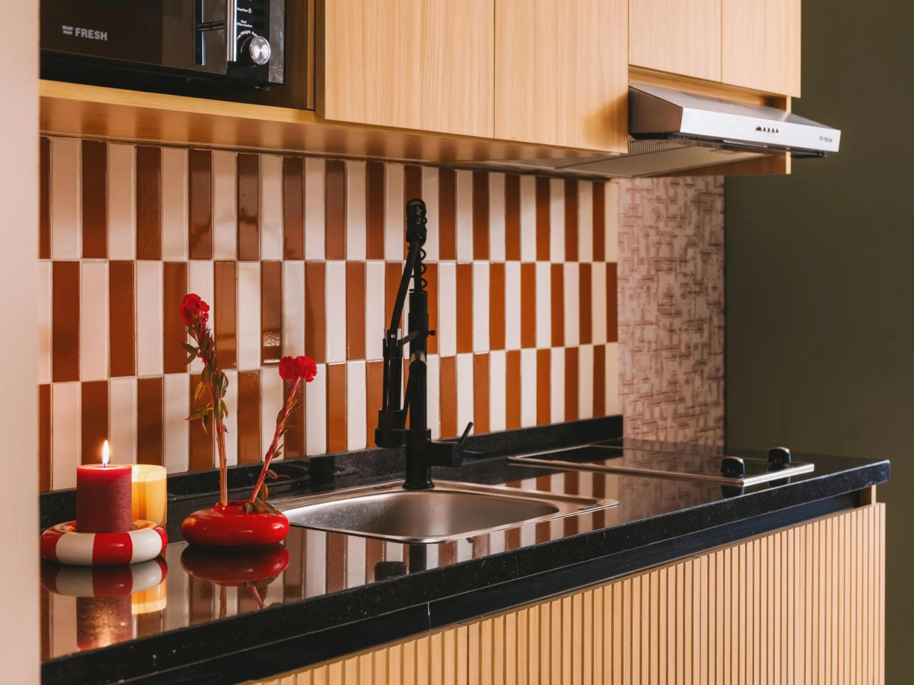 Kitchen or kitchenette in Saint J Hotel by Brassbell