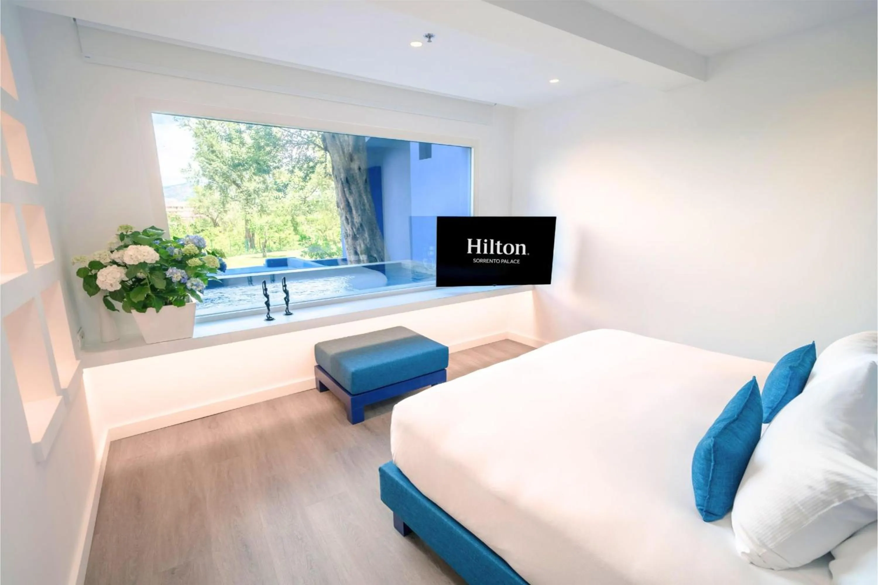 Bed in Hilton Sorrento Palace