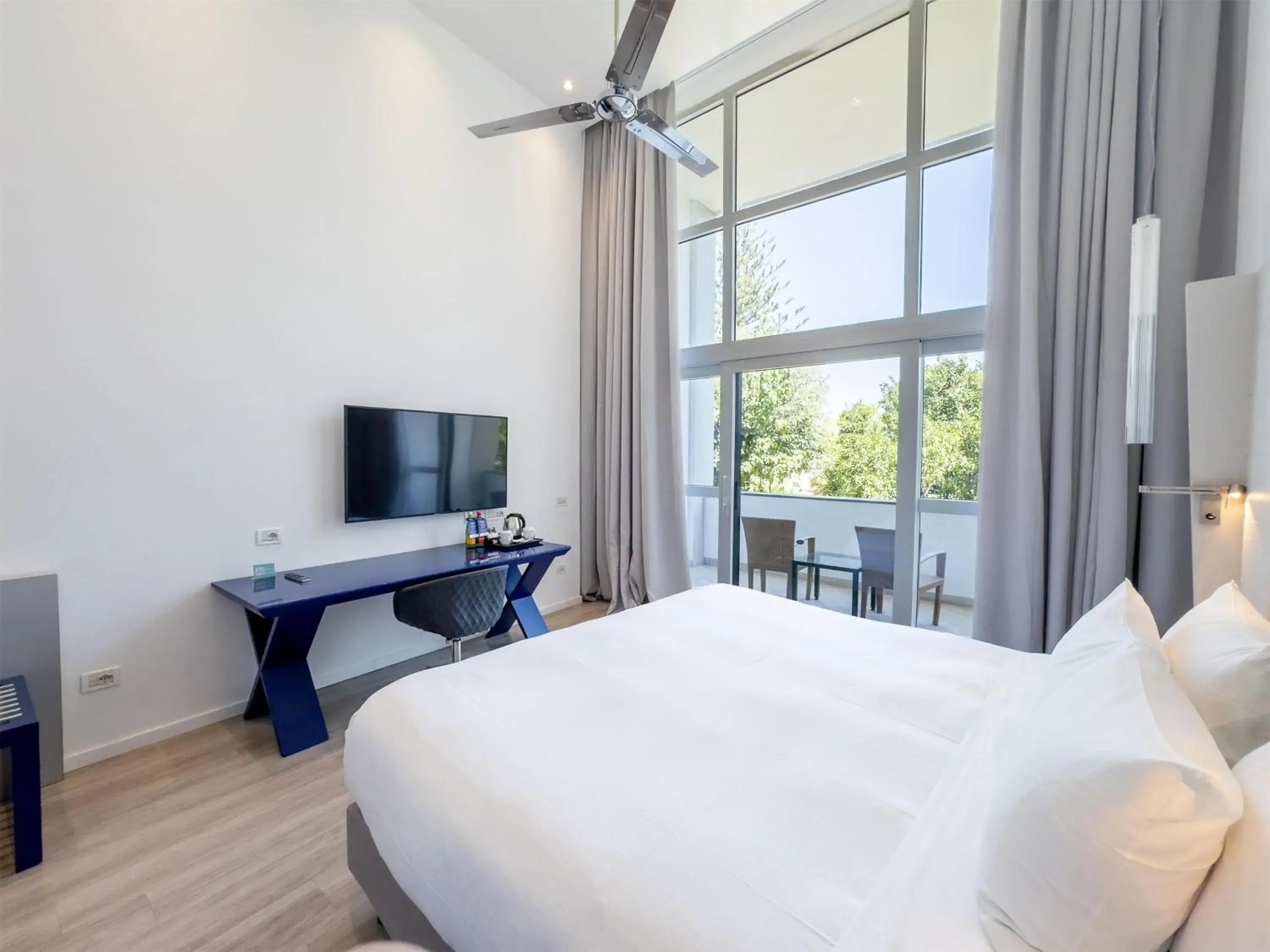 View (from property/room), Bed in Hilton Sorrento Palace View (from property/room), Bed in Hilton Sorrento Palace