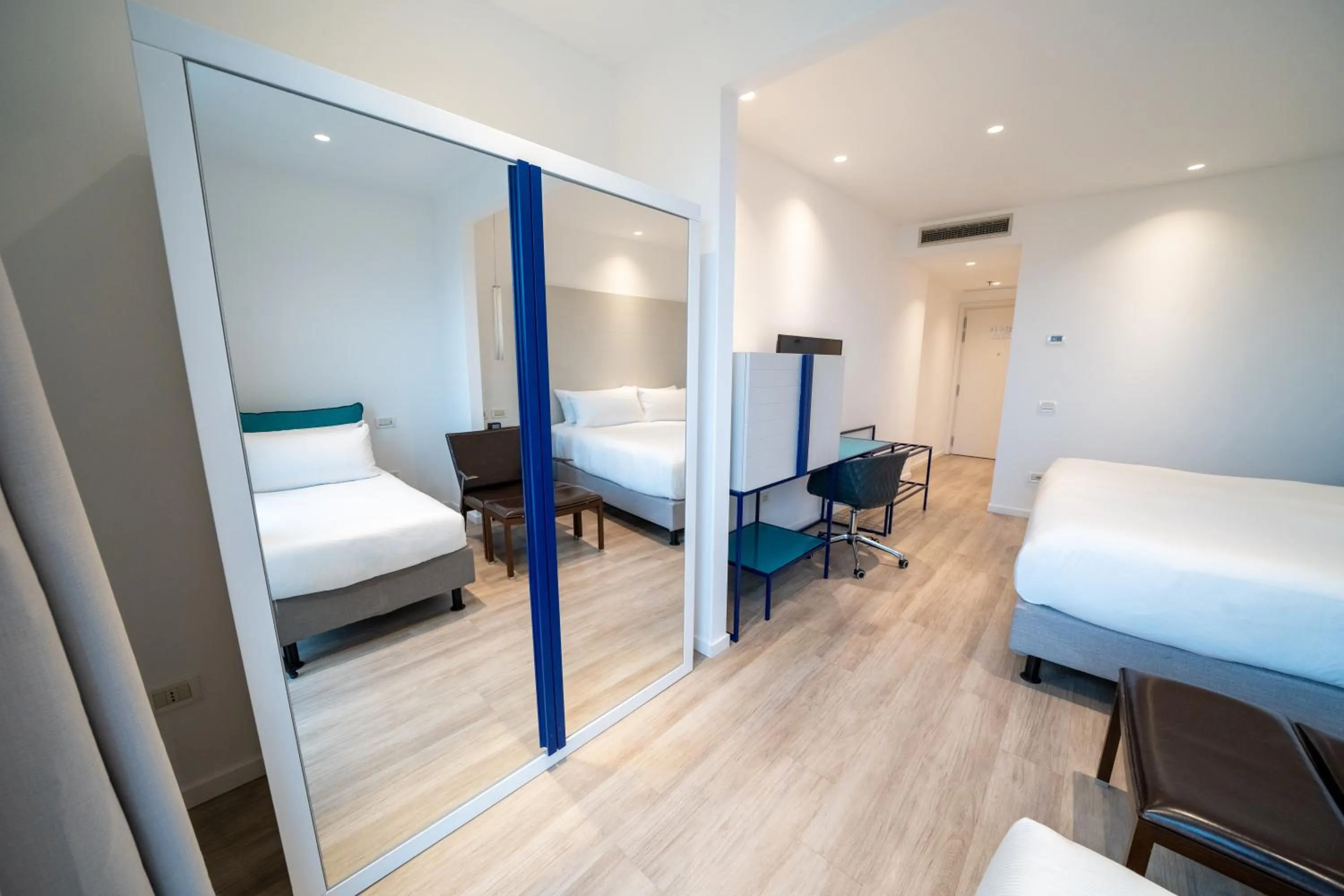 Bedroom, Bed in Hilton Sorrento Palace