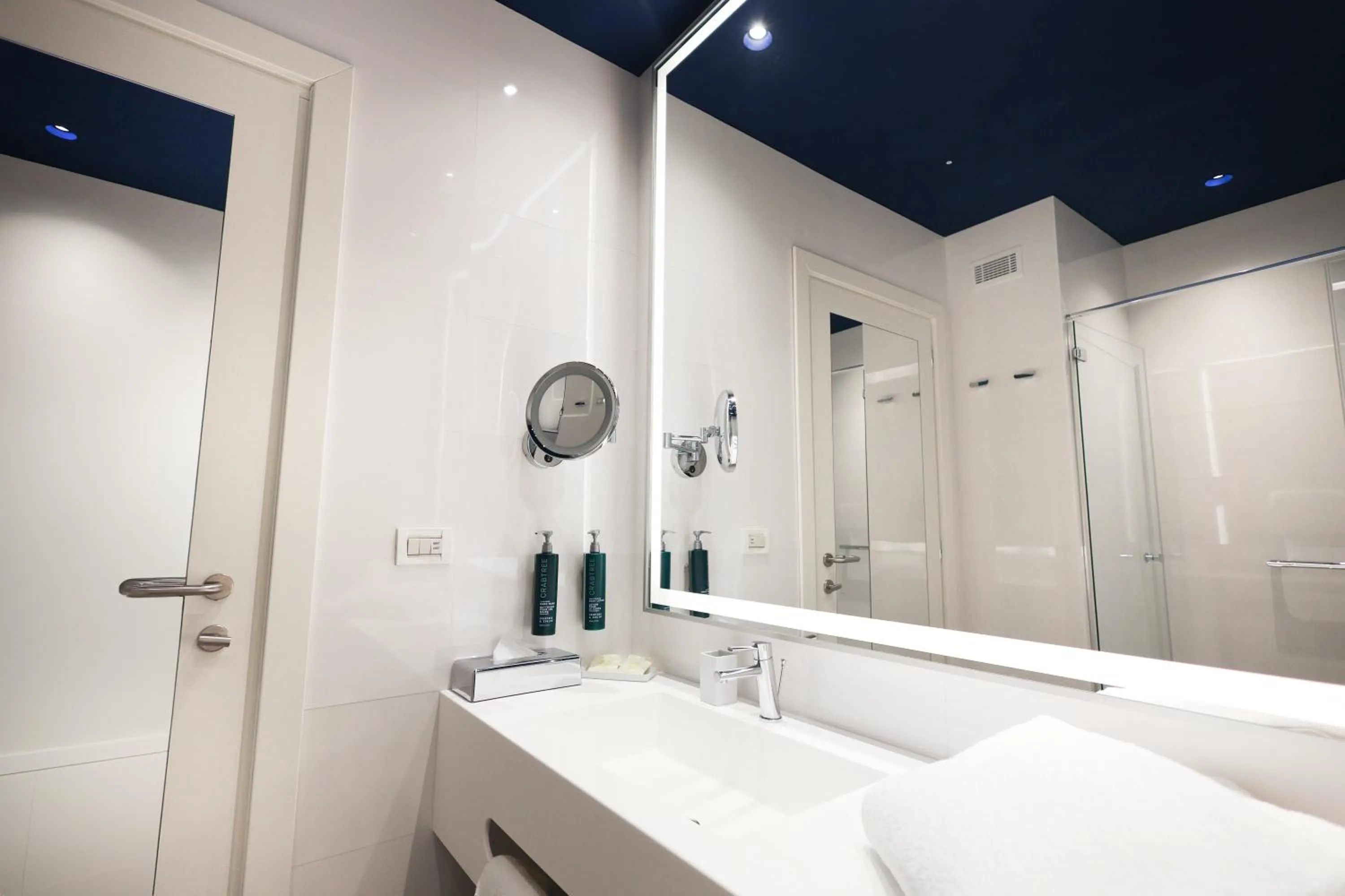 Bathroom in Hilton Sorrento Palace