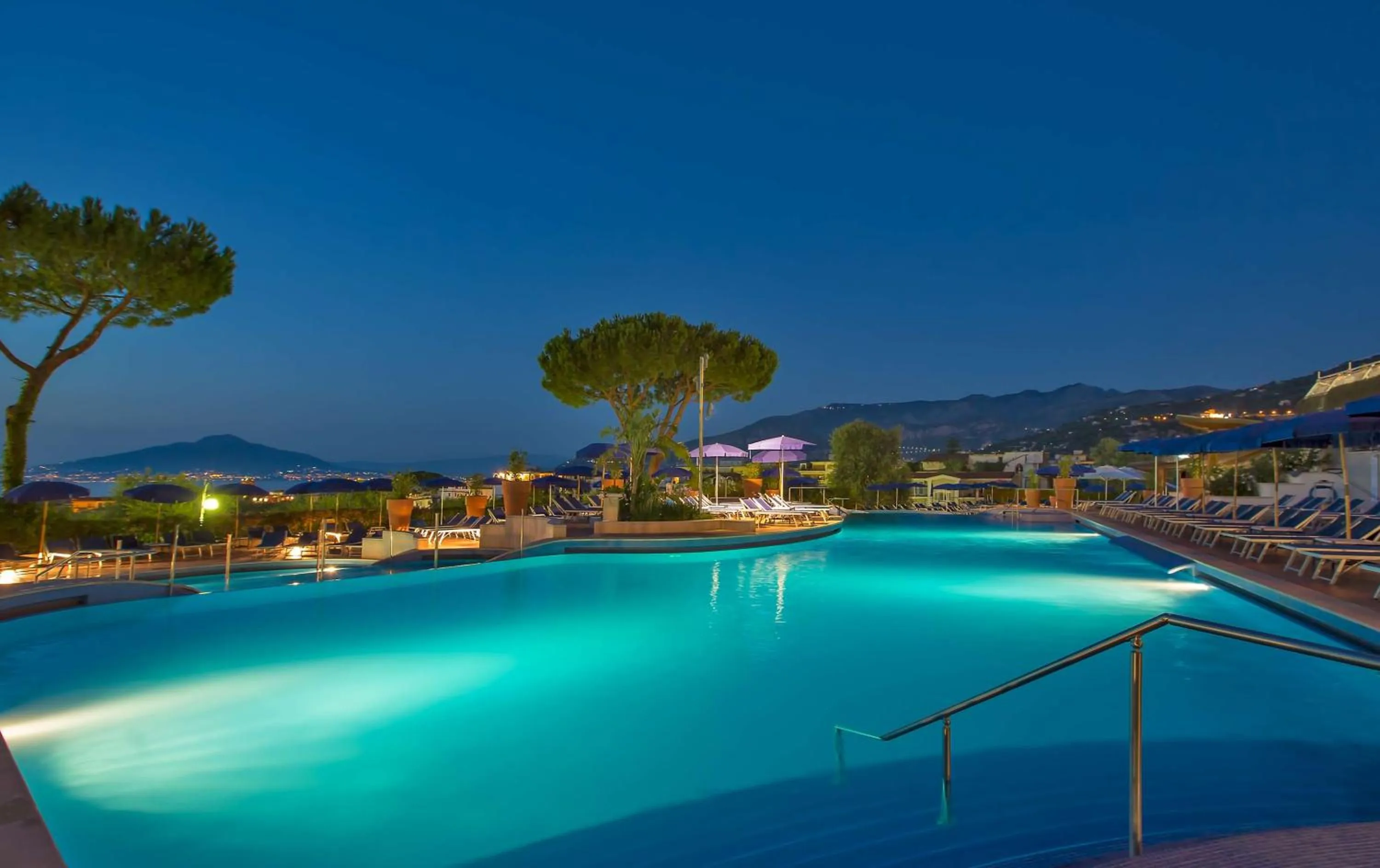Pool view in Hilton Sorrento Palace