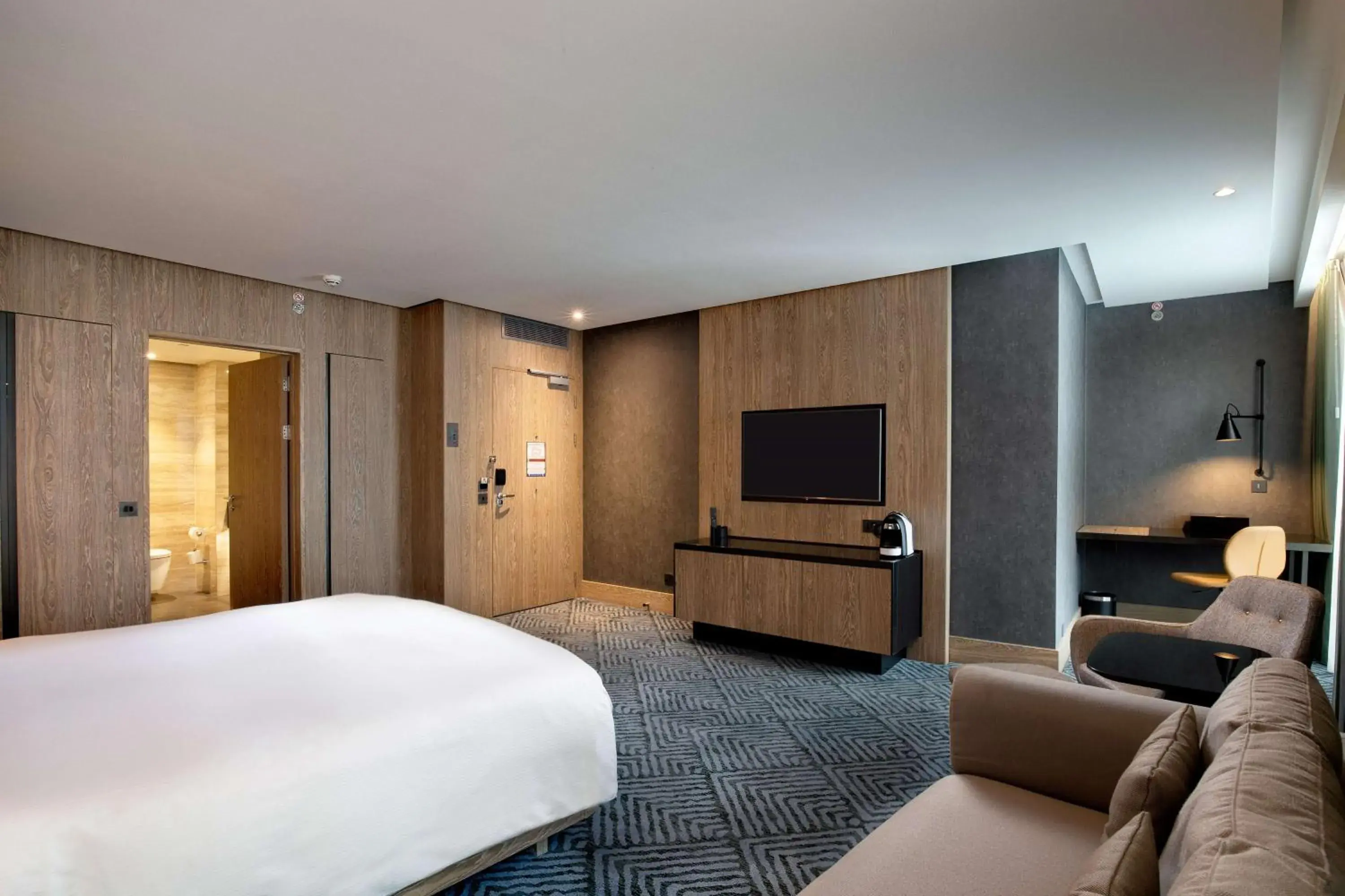 Bedroom, Bed in Hilton London Bankside Bedroom, Bed in Hilton London Bankside