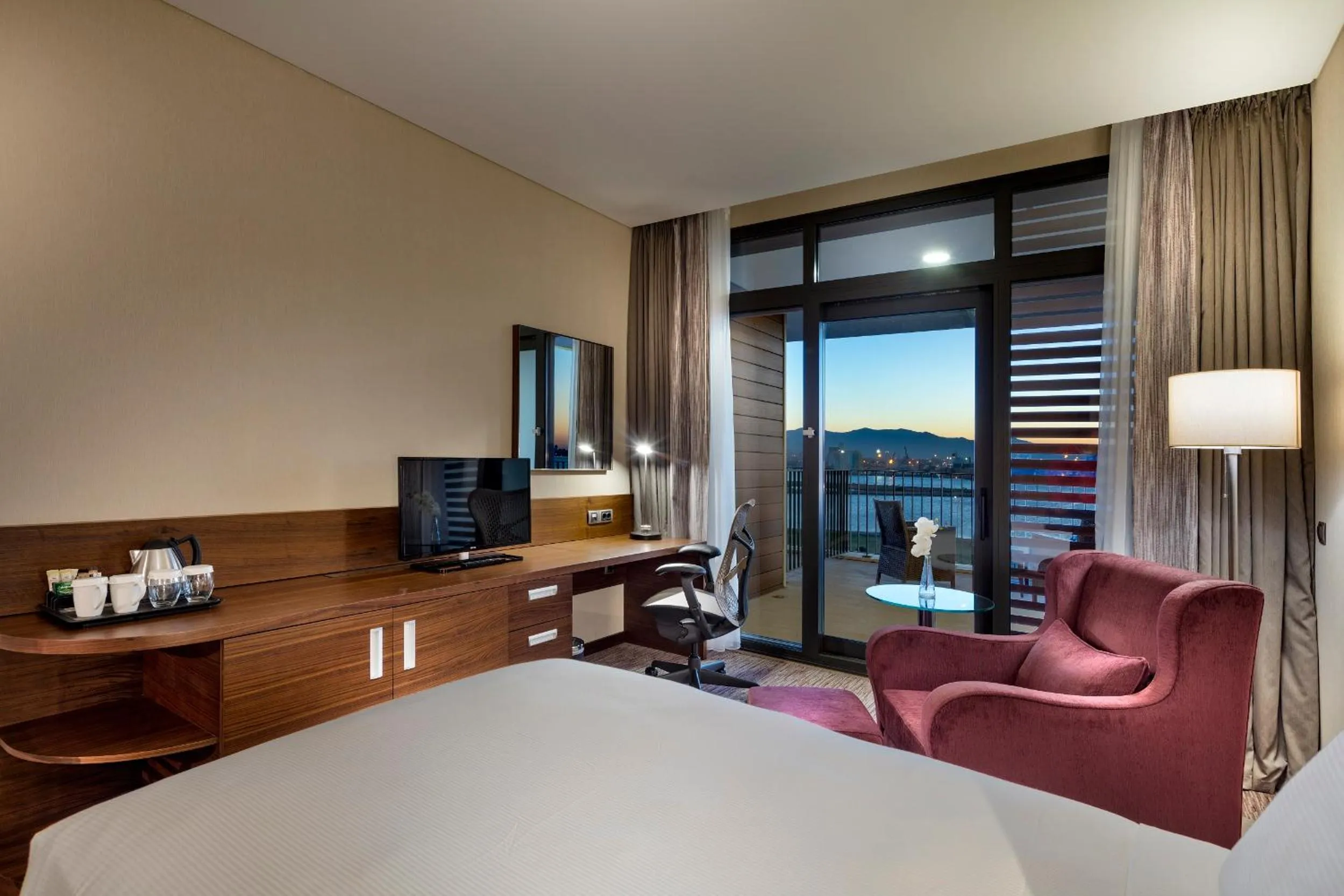 Bed in Hilton Garden Inn Izmir Bayrakli