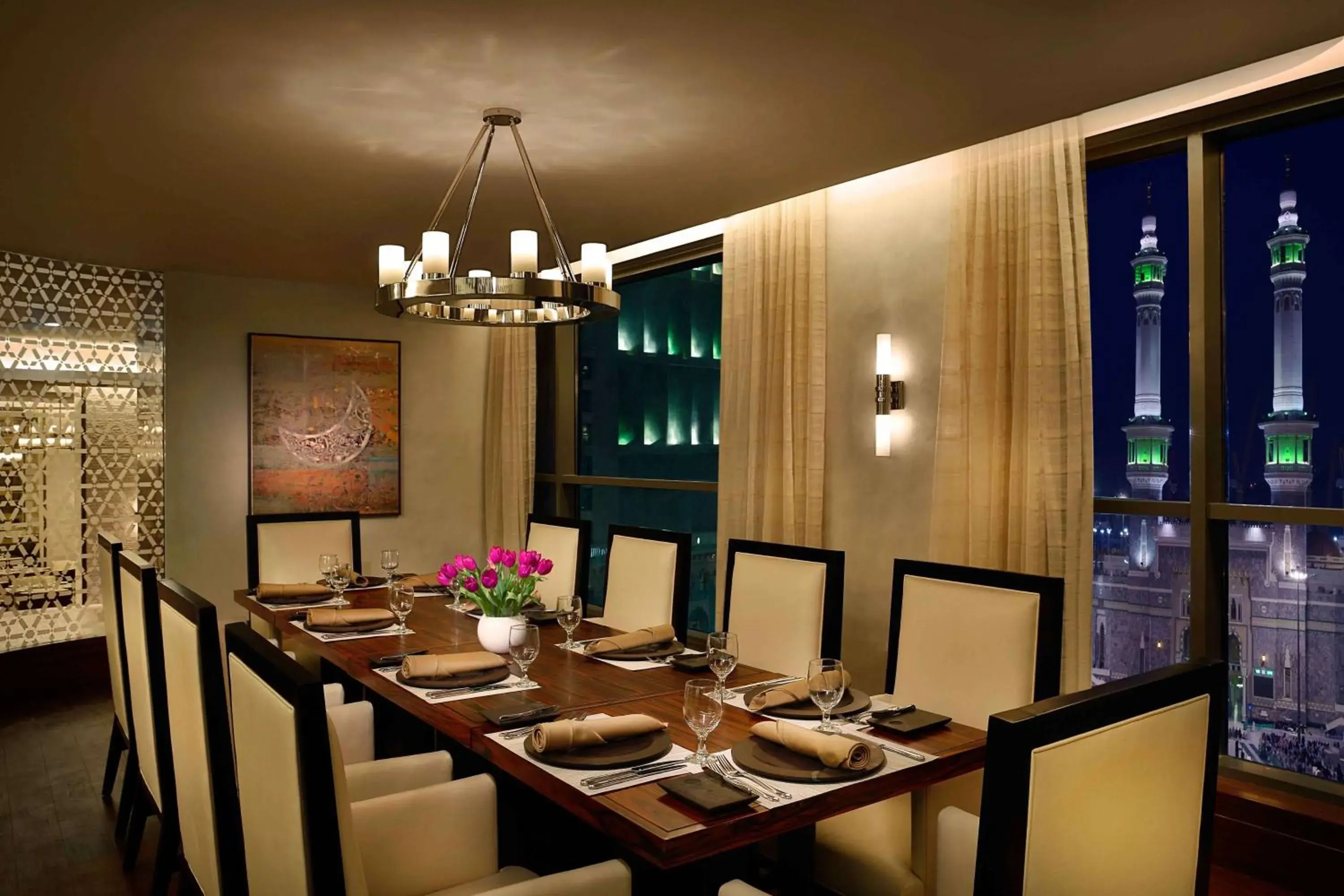 Restaurant/places to eat in Conrad Jabal Omar Makkah Restaurant/places to eat in Conrad Jabal Omar Makkah