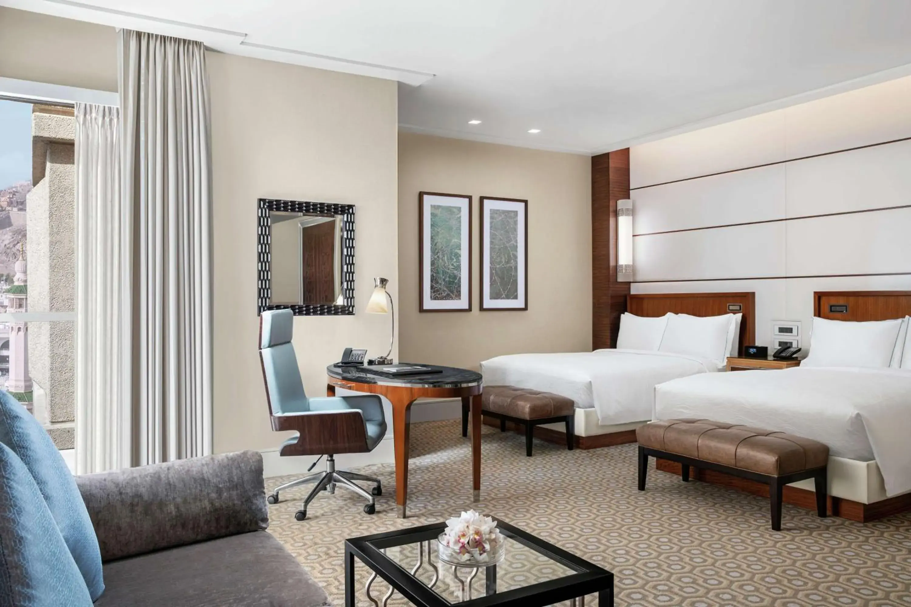 Bed in Conrad Jabal Omar Makkah Bed in Conrad Jabal Omar Makkah