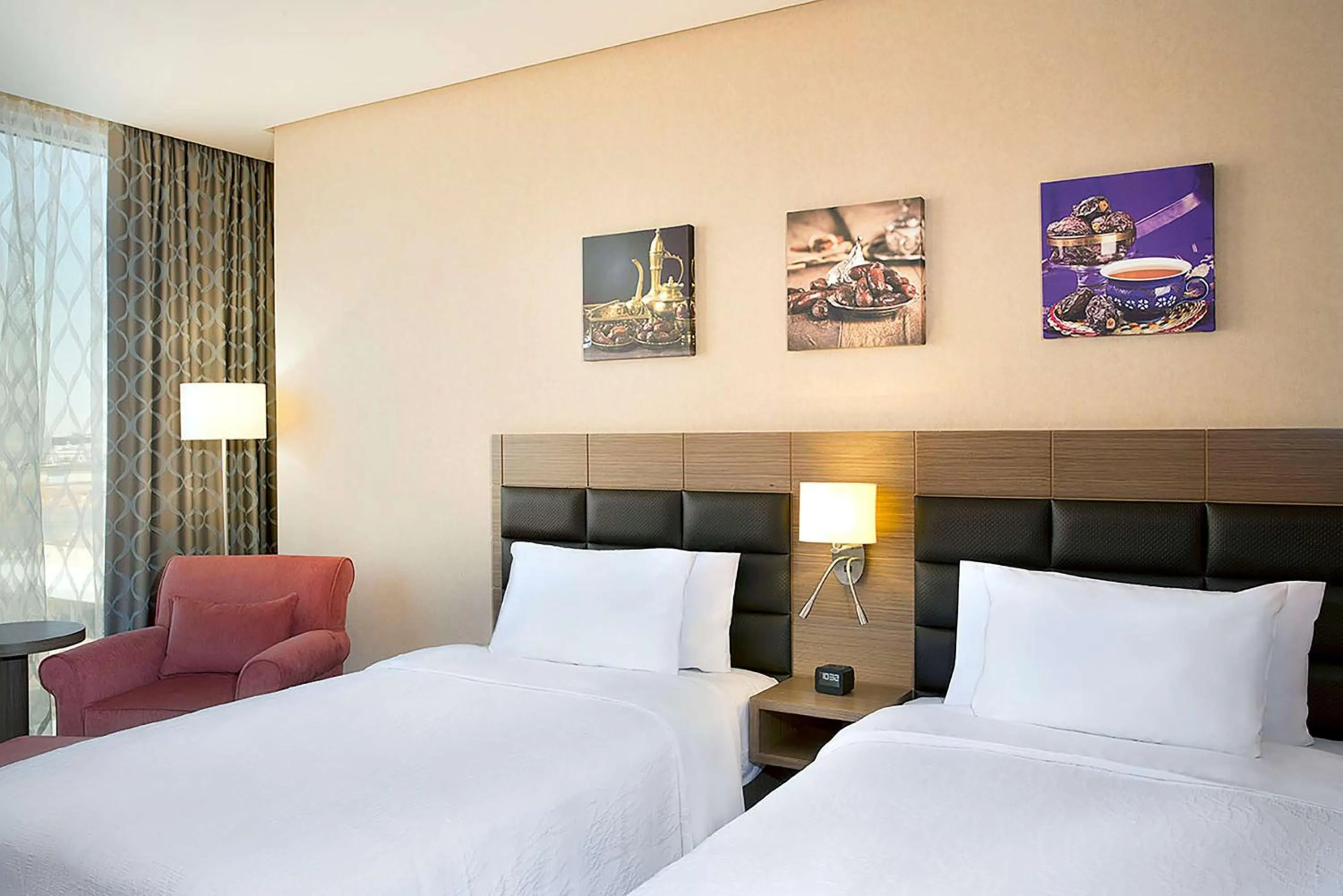 Bed in Hilton Garden Inn Tabuk