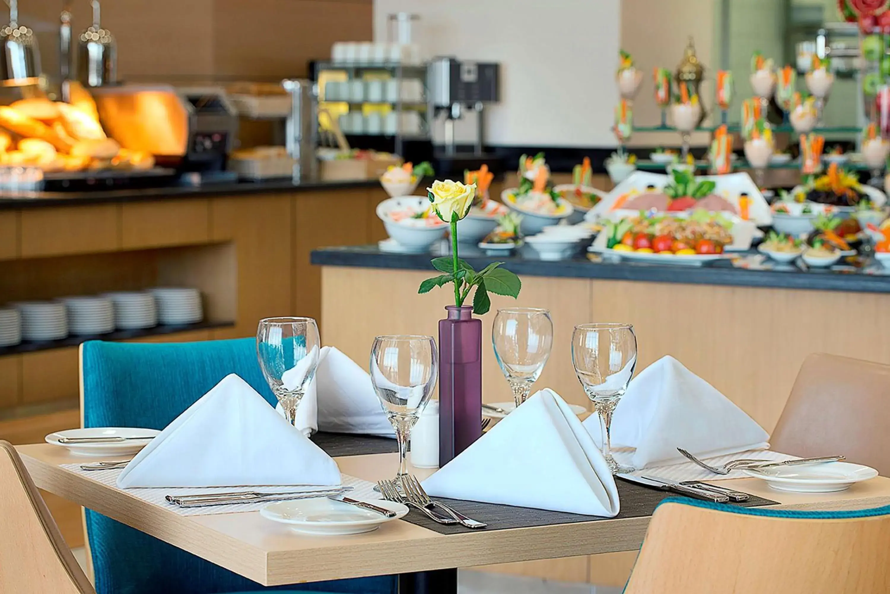 Restaurant/places to eat in Hilton Garden Inn Tabuk Restaurant/places to eat in Hilton Garden Inn Tabuk