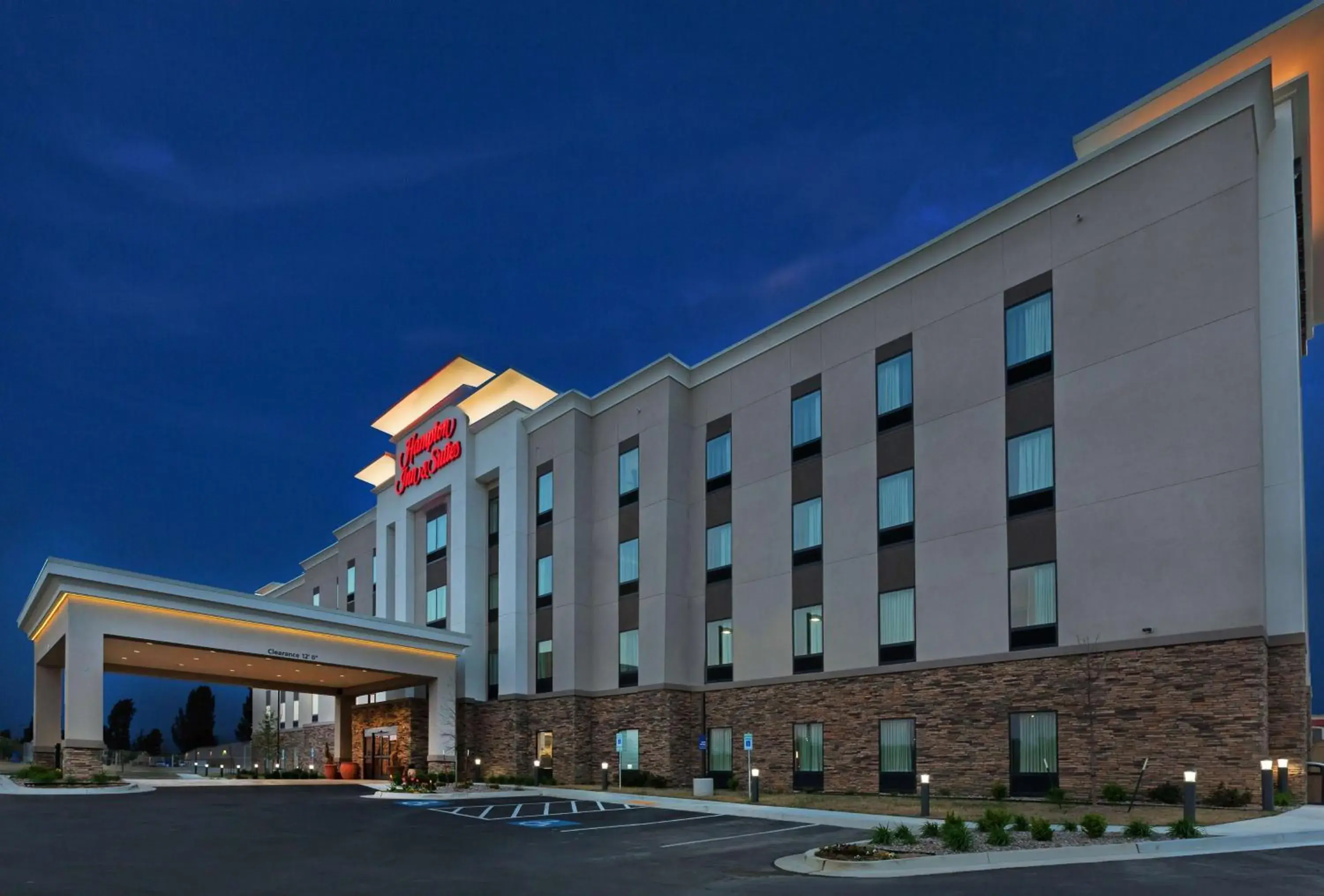Property building in Hampton Inn & Suites Claremore Property building in Hampton Inn & Suites Claremore