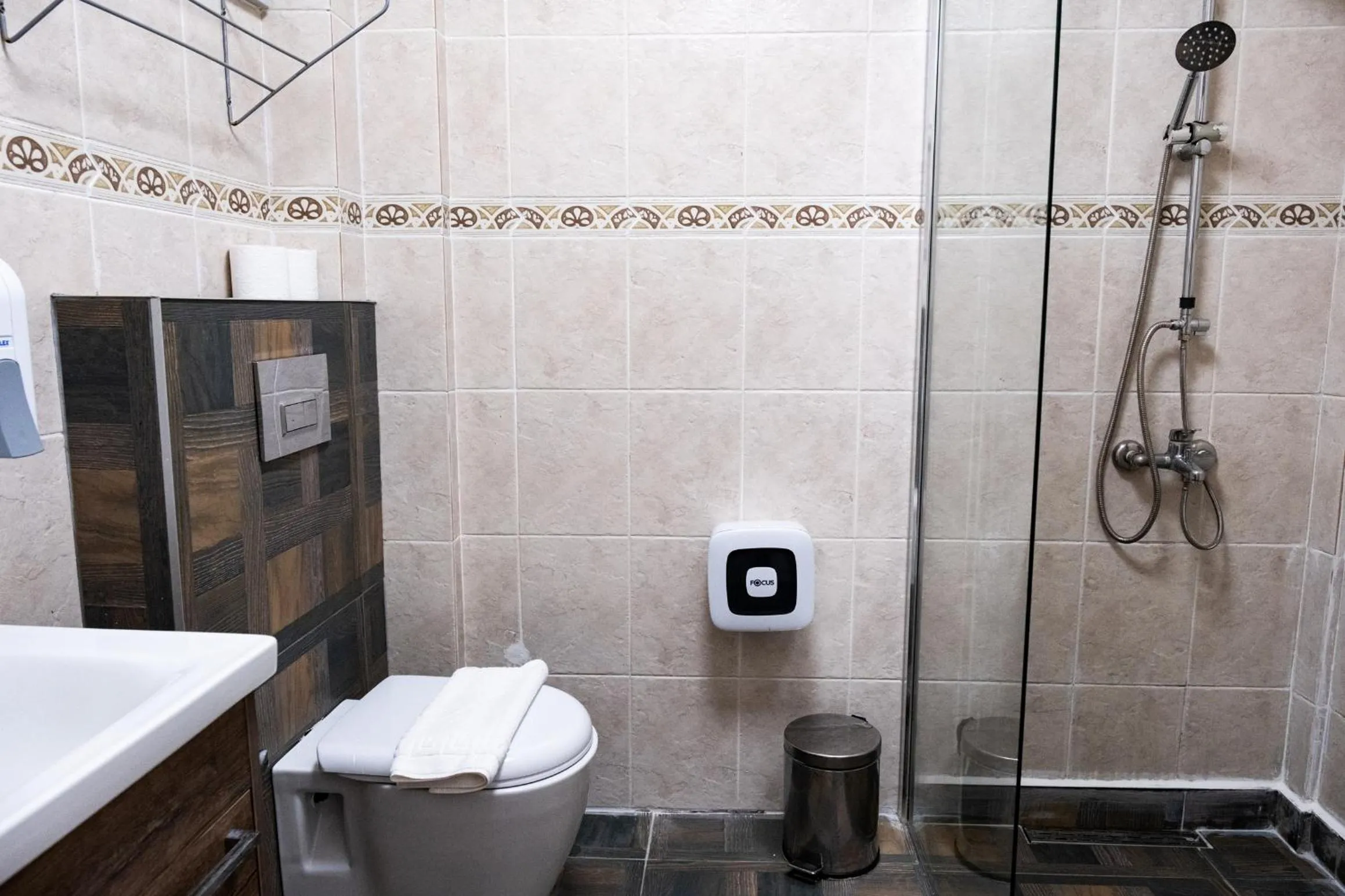 Bathroom in Mauna Hotel