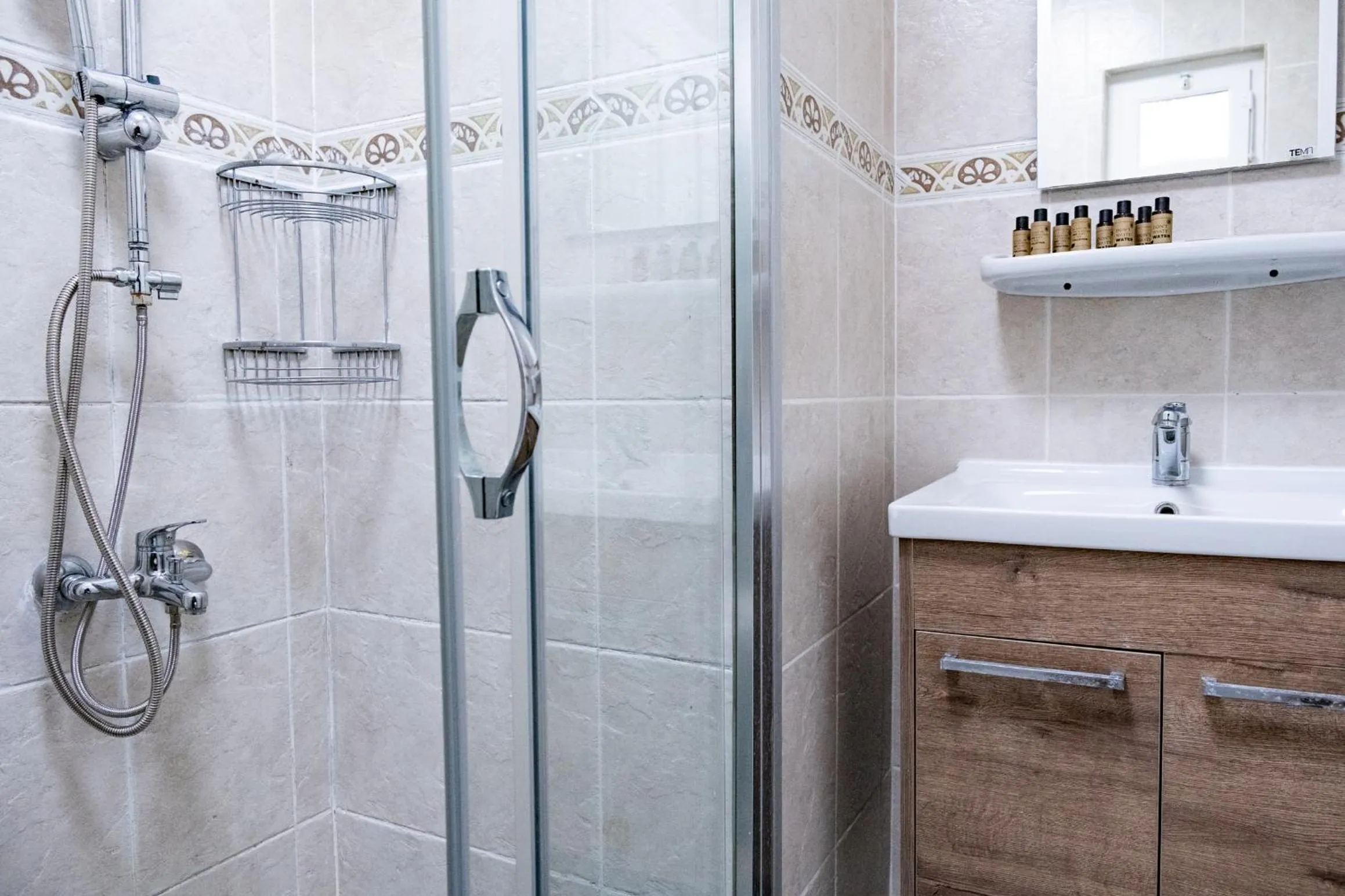 Bathroom in Mauna Hotel