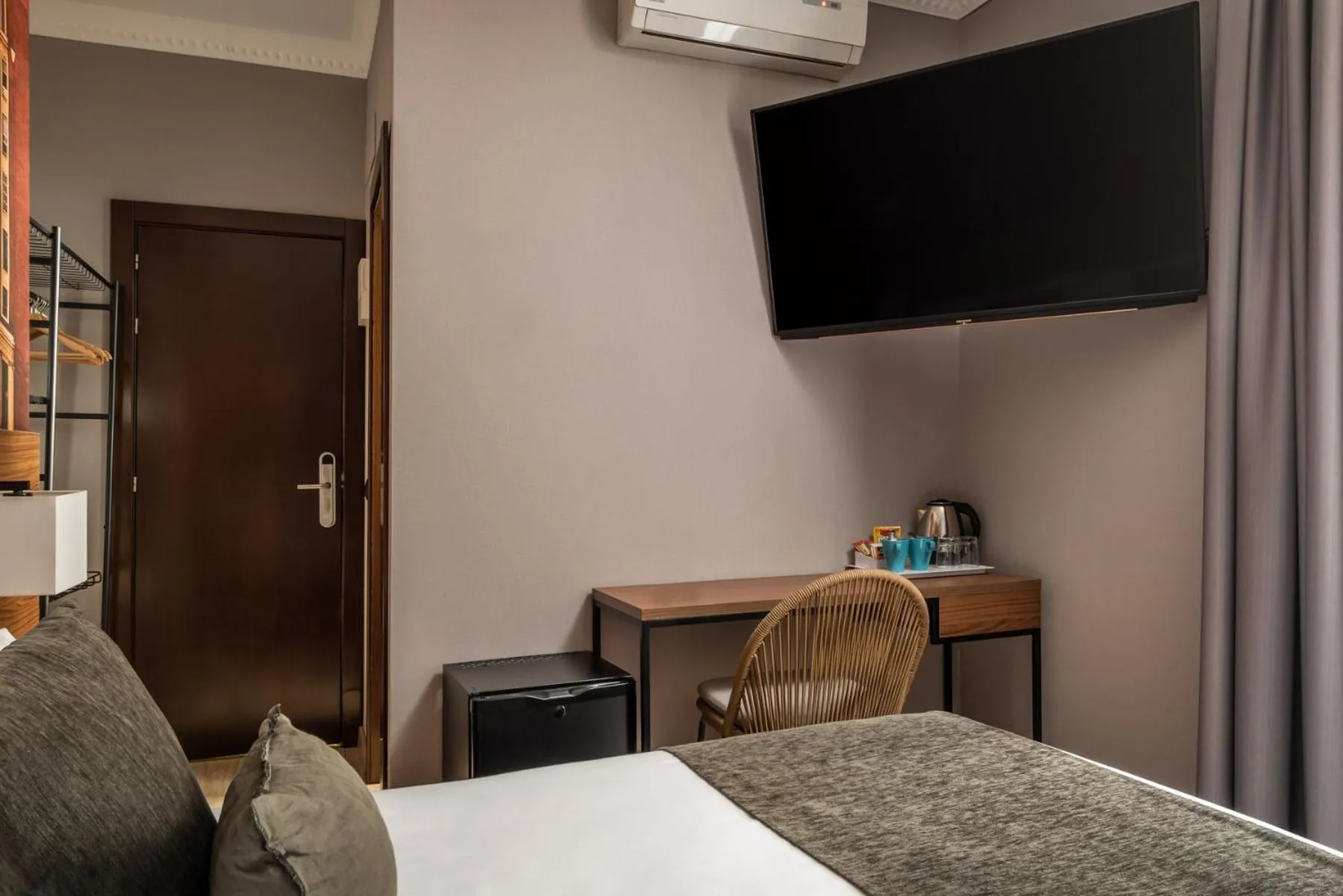 Bedroom, Bed in BYPILLOW The Citadel