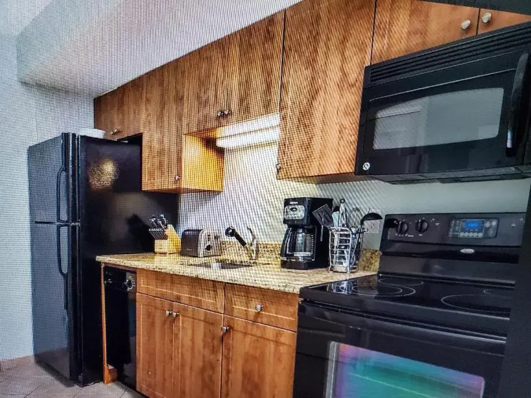 Towers On The Grove Towers On The Grove