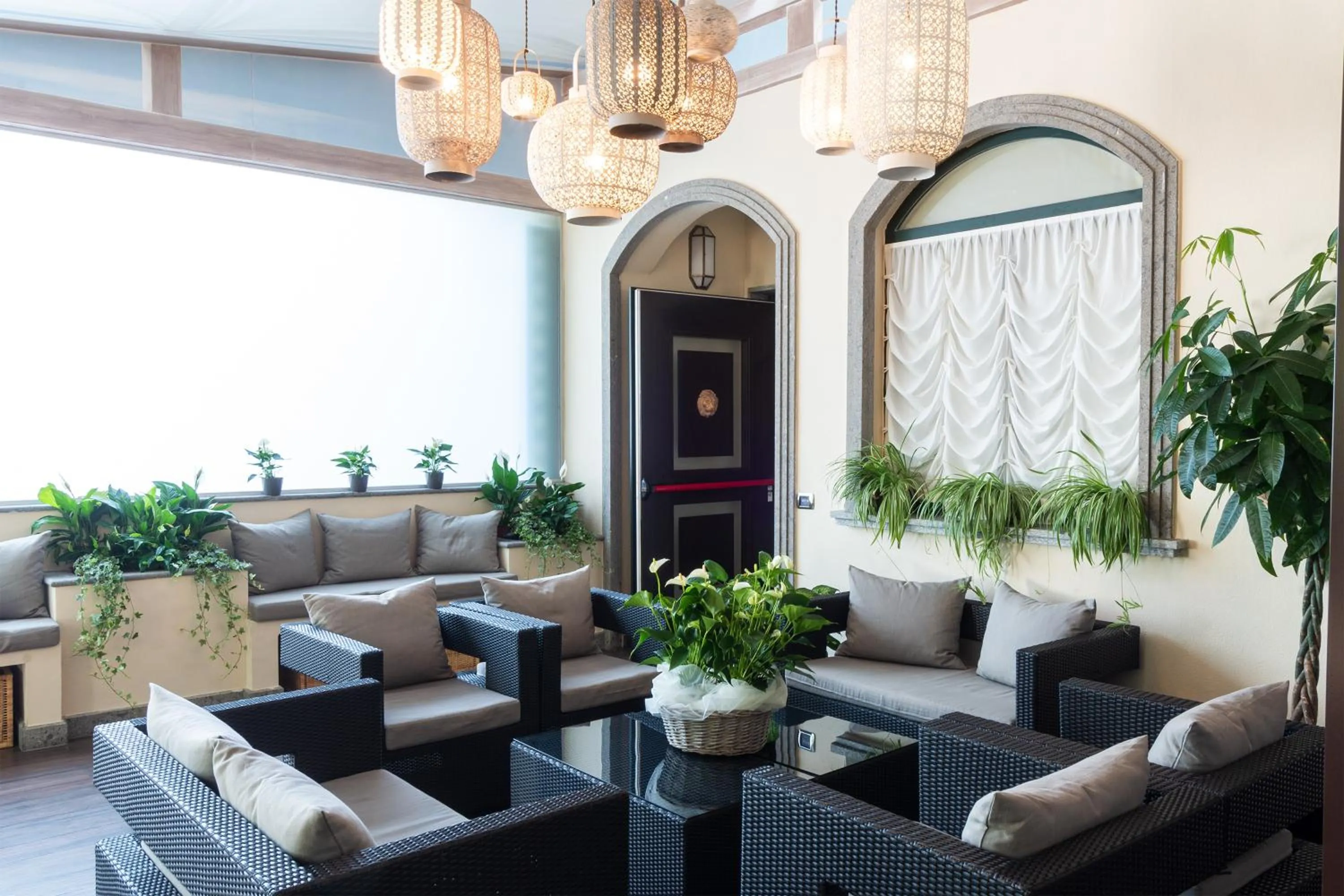 Seating area in Hotel Silver Milano