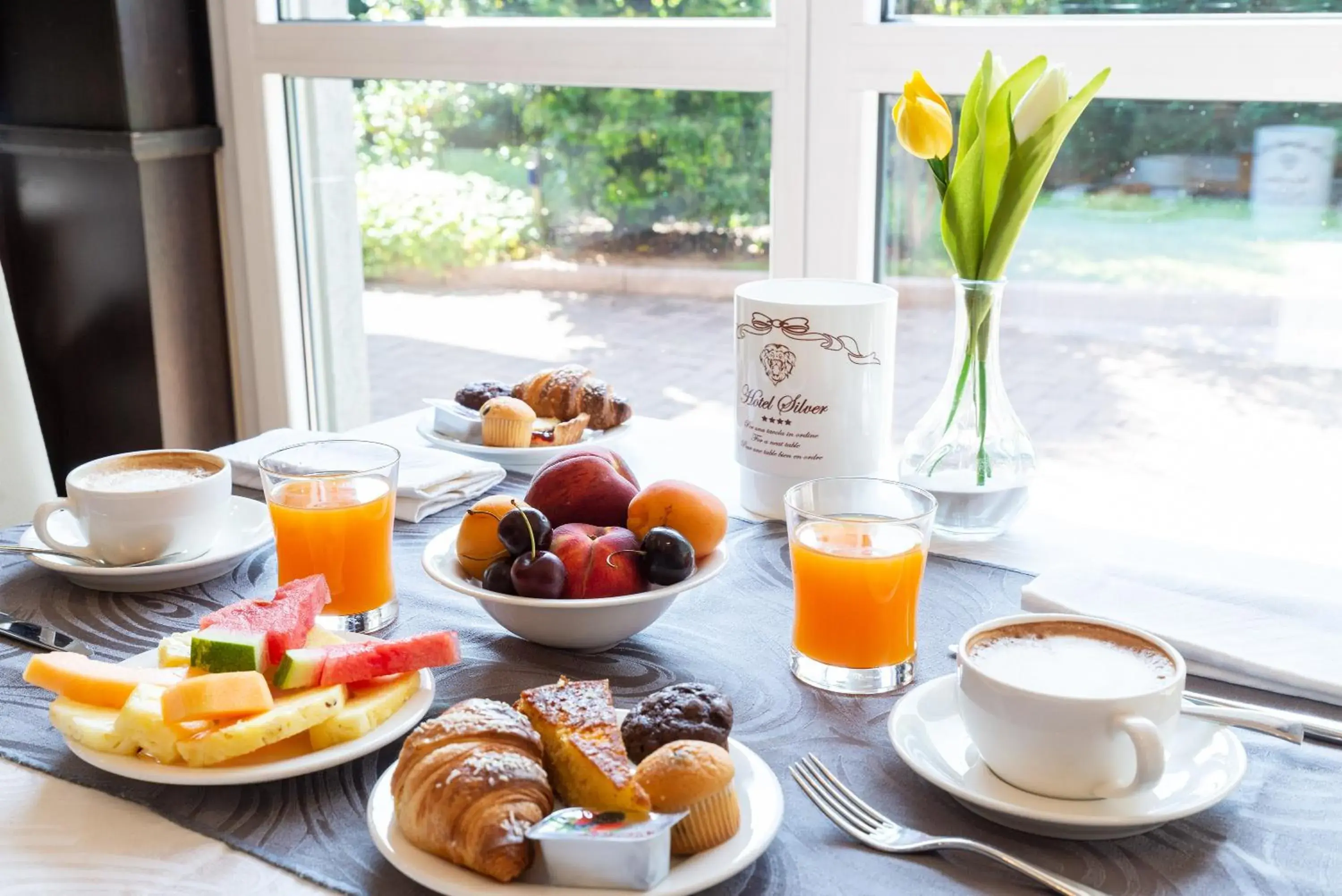 Breakfast in Hotel Silver Milano Breakfast in Hotel Silver Milano