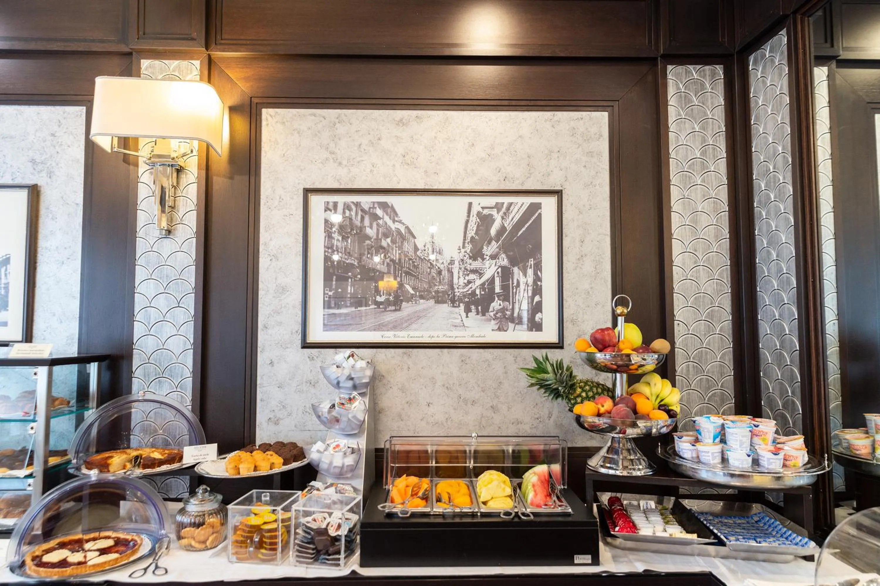 Breakfast in Hotel Silver Milano