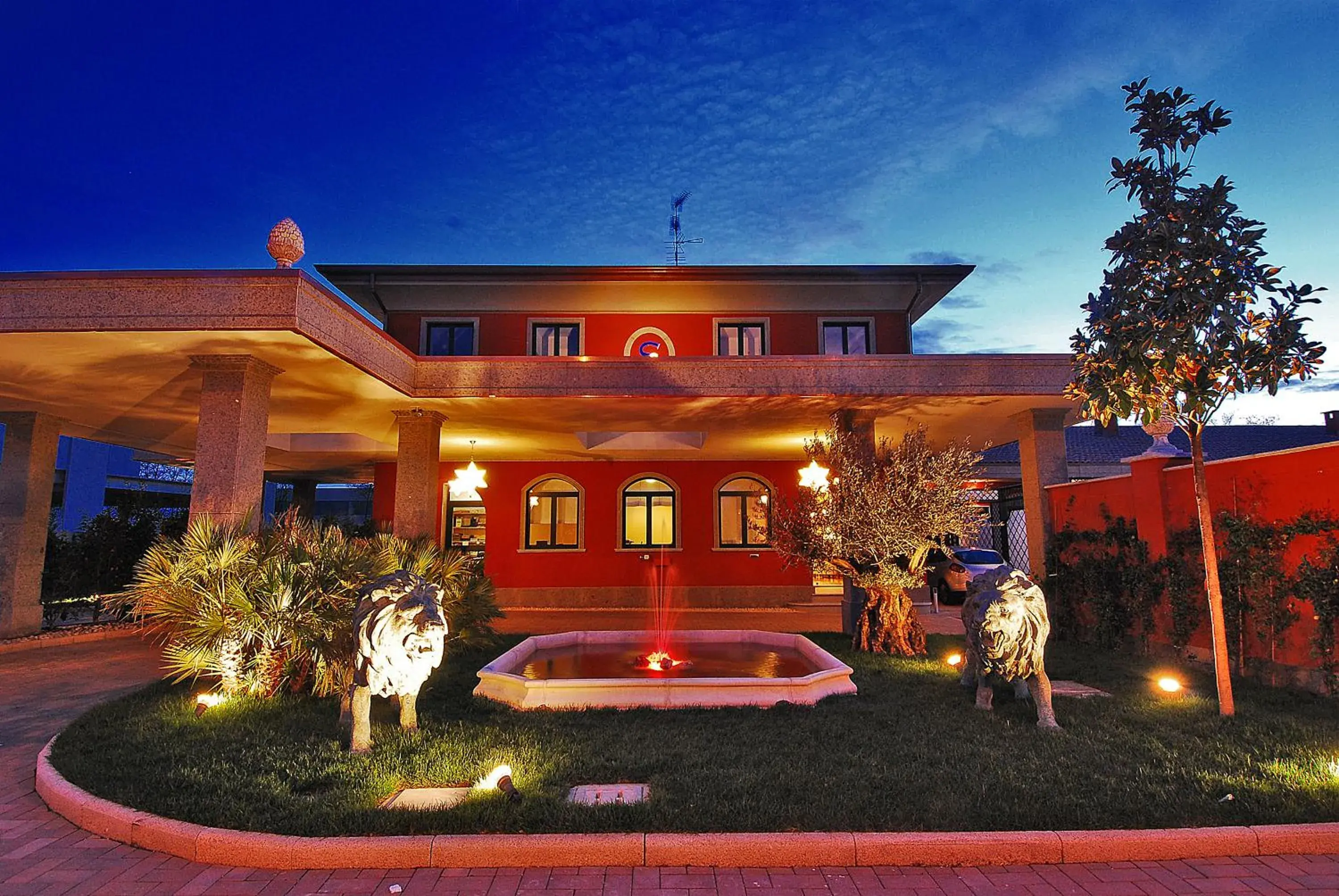 Property building in Hotel Silver Milano Property building in Hotel Silver Milano