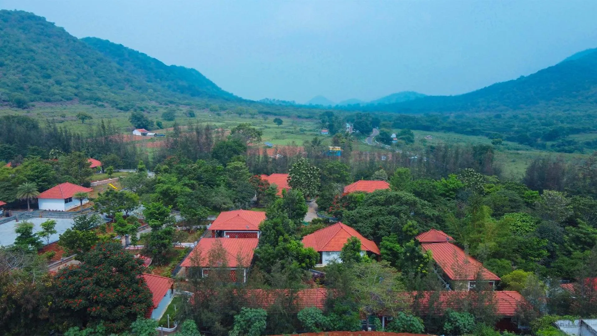 Property building in AARA Jungle Resort