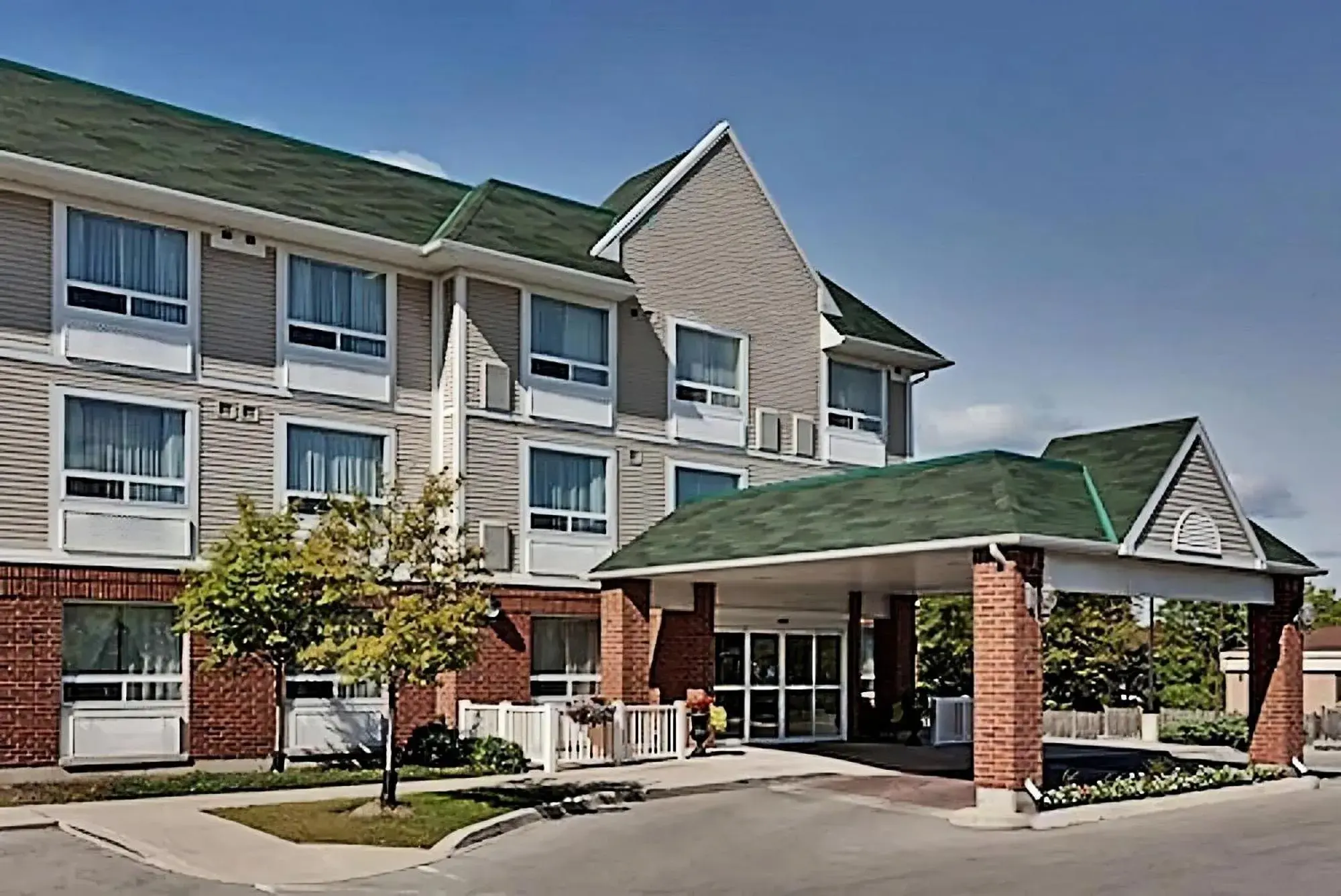 Staywell Inn & Suites Staywell Inn & Suites