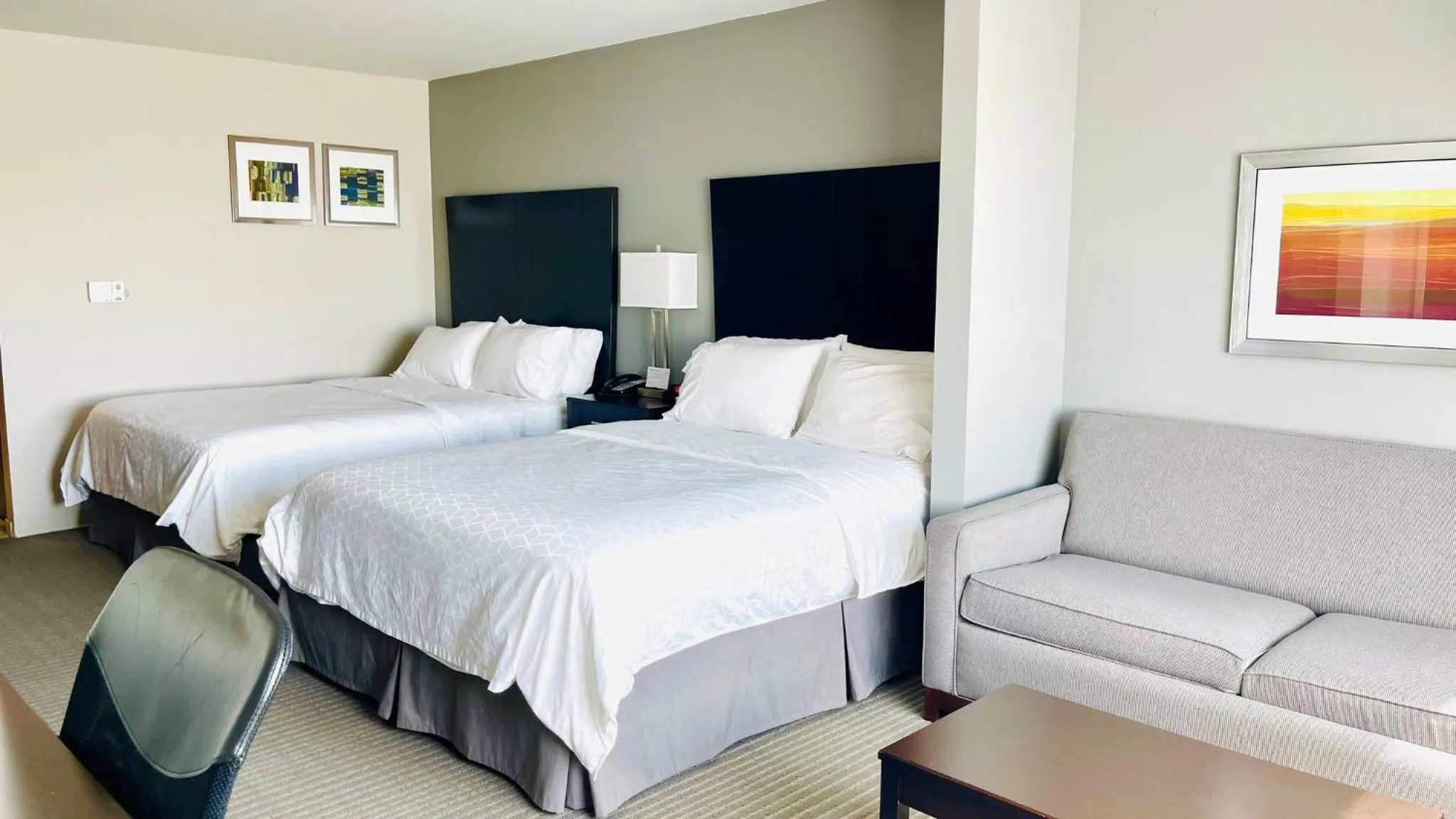 Photo of the whole room in Holiday Inn Express & Suites Tulsa NE, Claremore by IHG