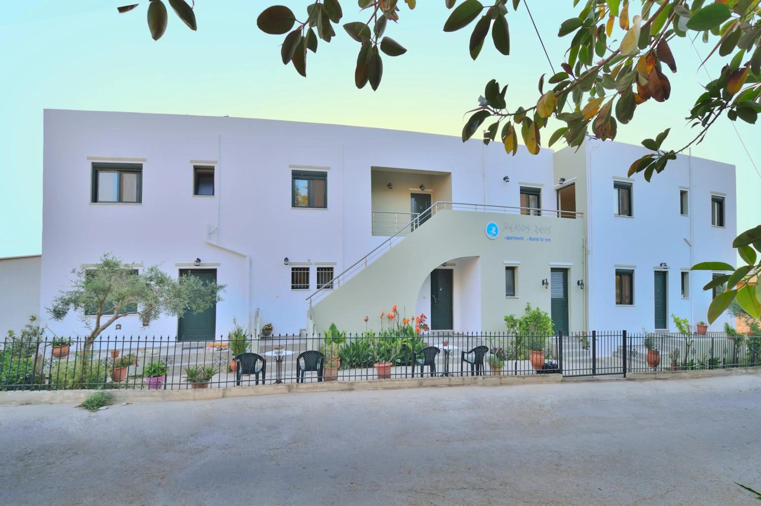 Xenios Zeus Apartments