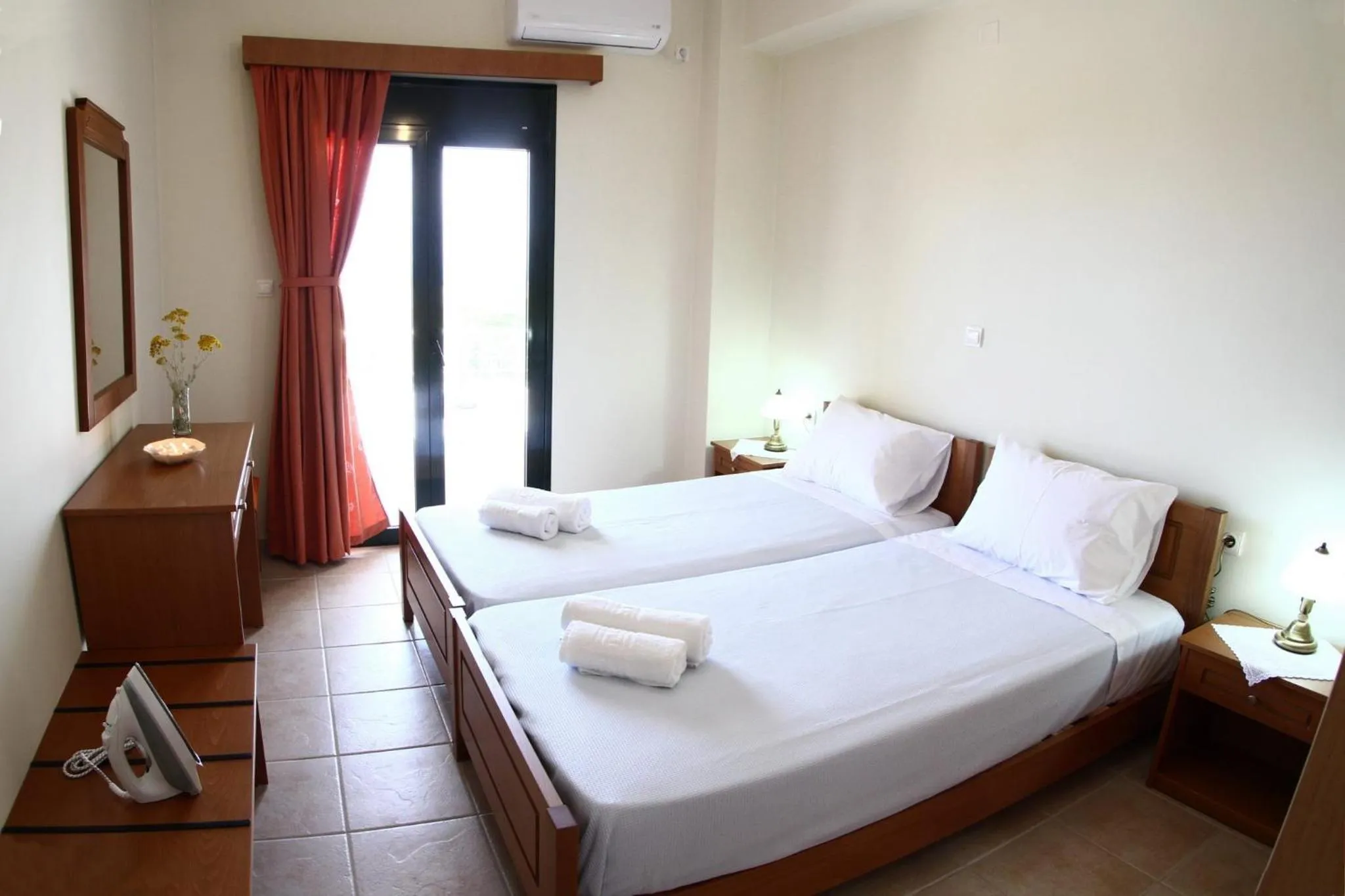 Xenios Zeus Apartments