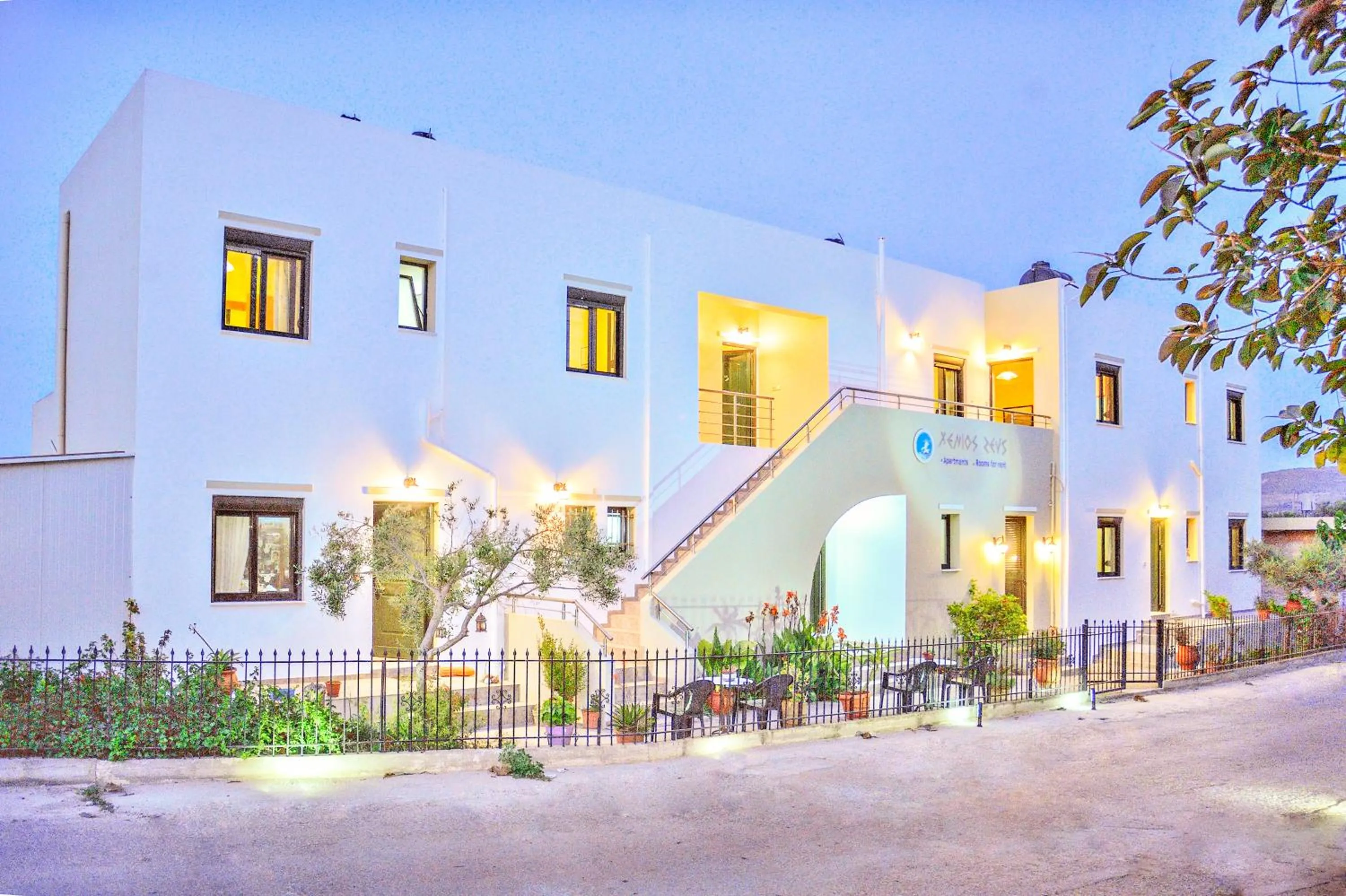 Xenios Zeus Apartments