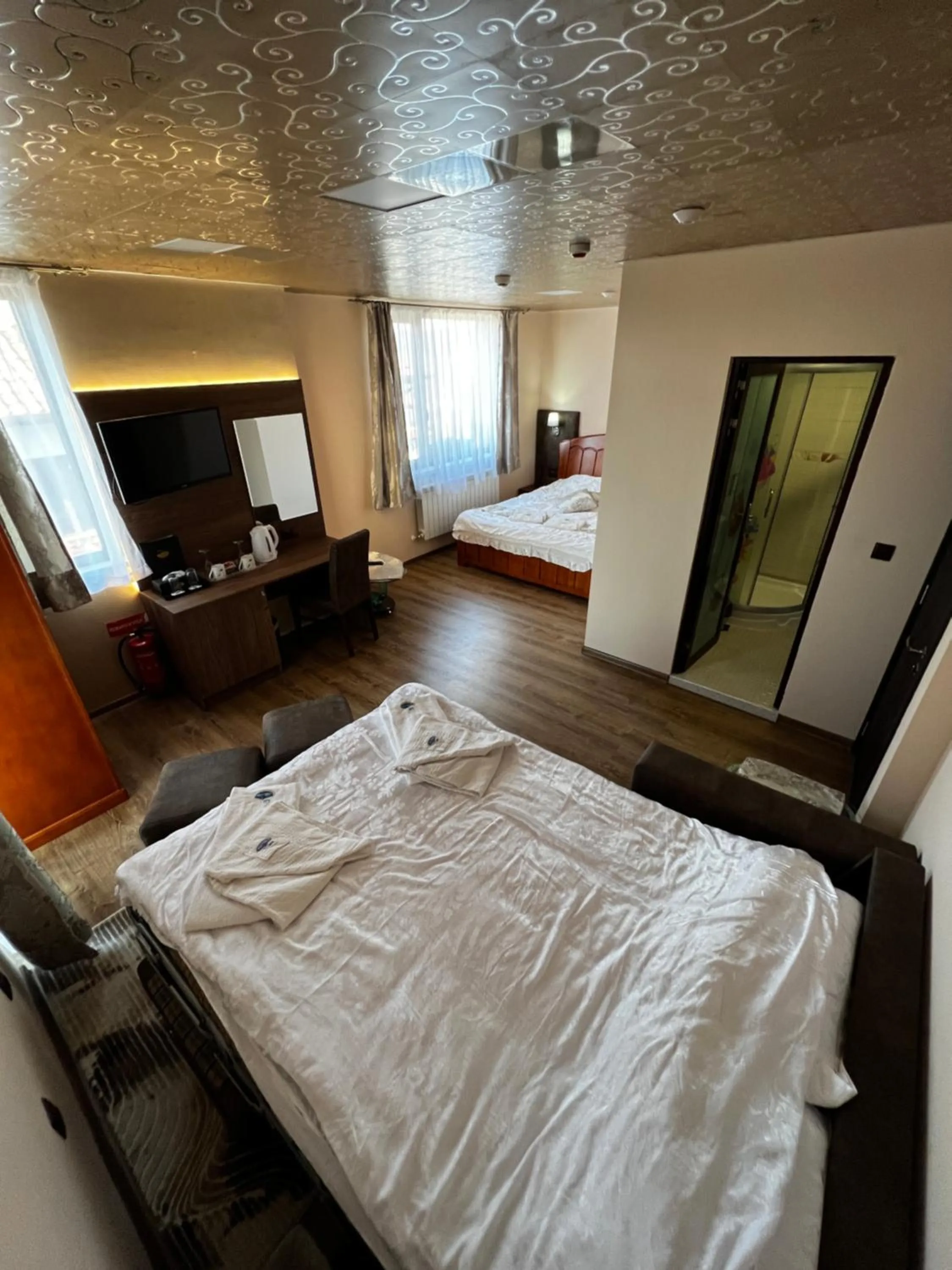 Bed in Complex Koko Hills