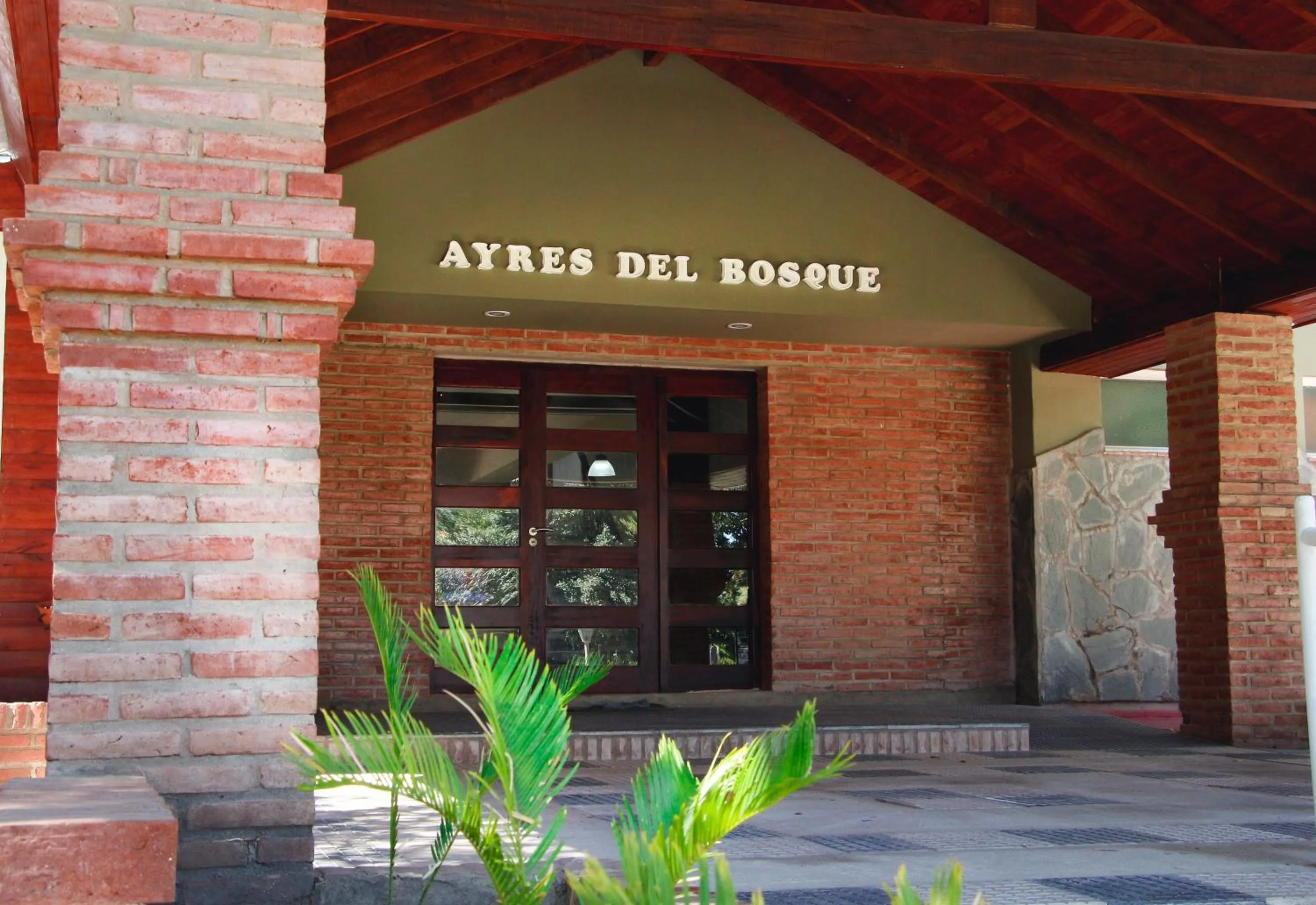 Ayres del Bosque