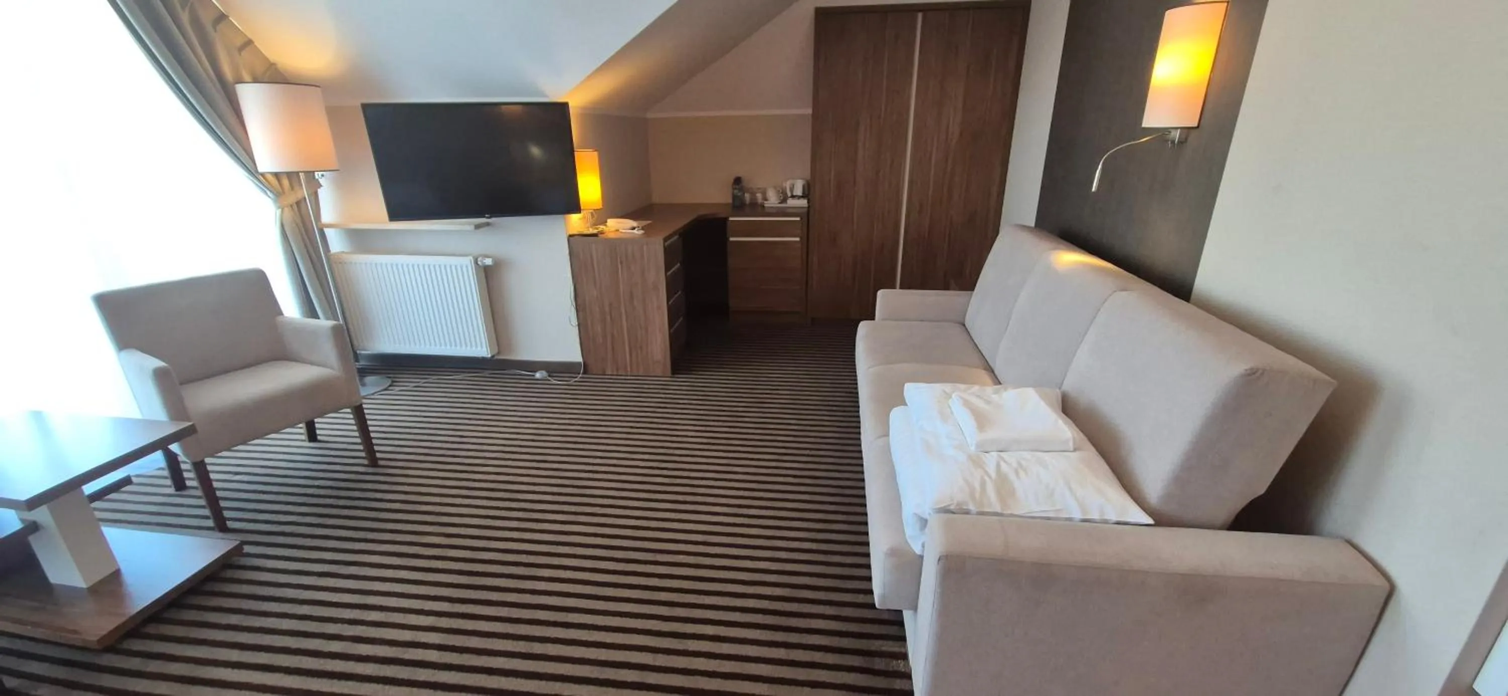 Seating area in Hotel White