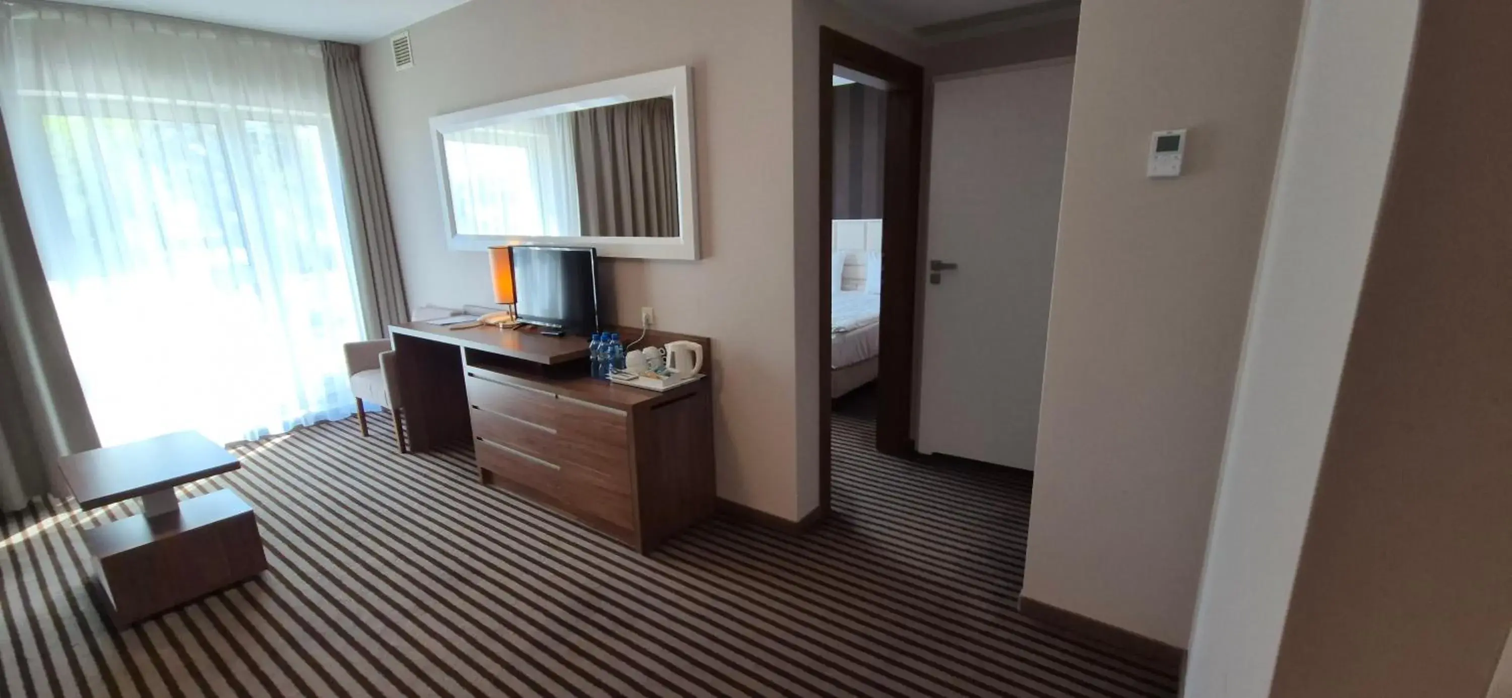 One-Bedroom Apartment in Hotel White One-Bedroom Apartment in Hotel White