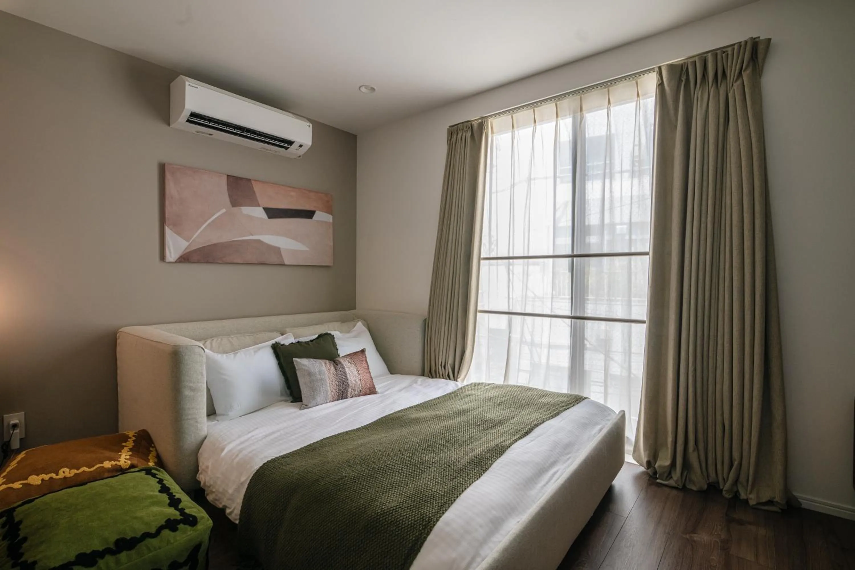 Bed in Mi-Villa AZABU丨Tokyo Tower View