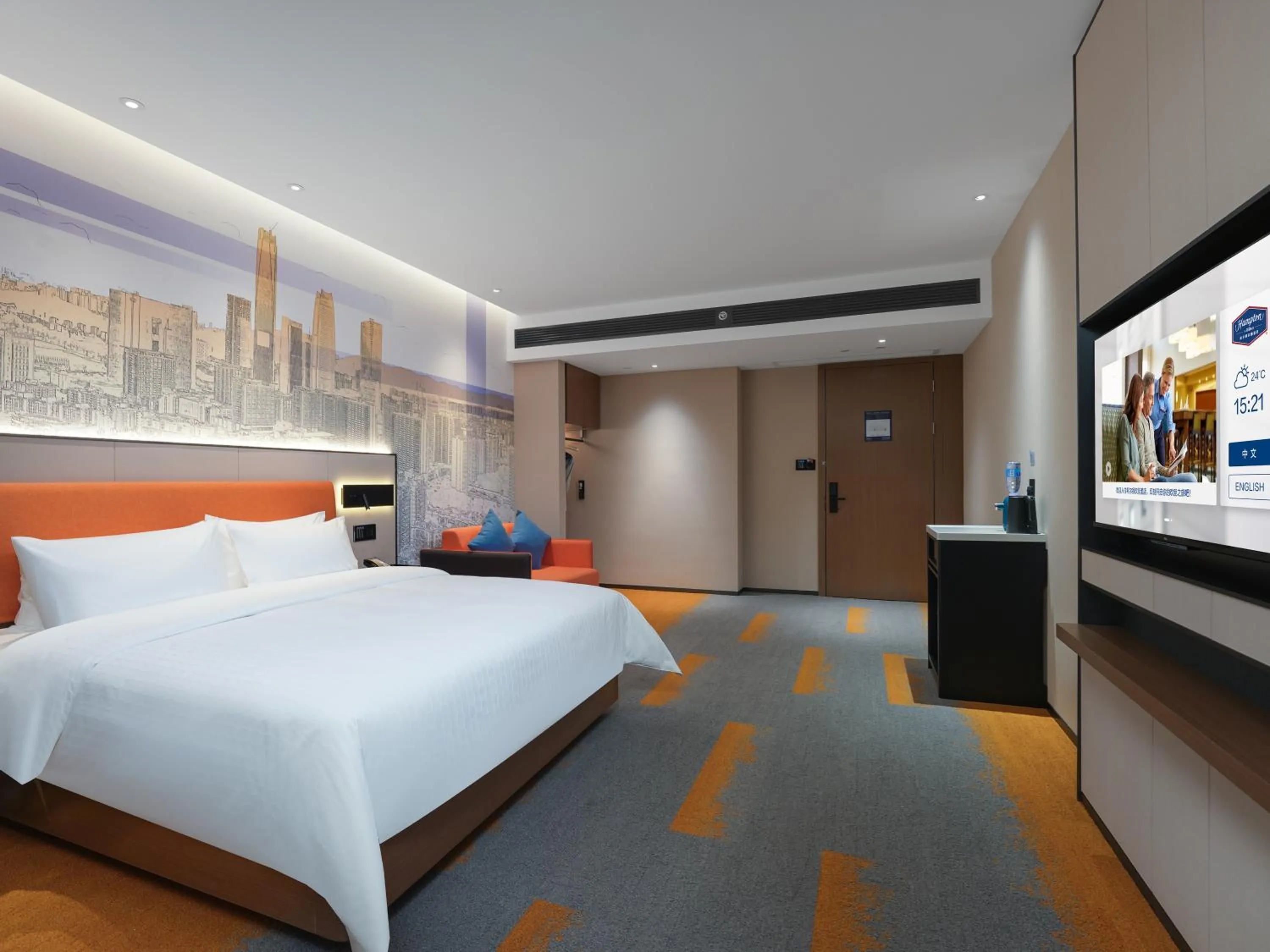 Photo of the whole room, Bed in Hampton by Hilton Dongguan Fenggang