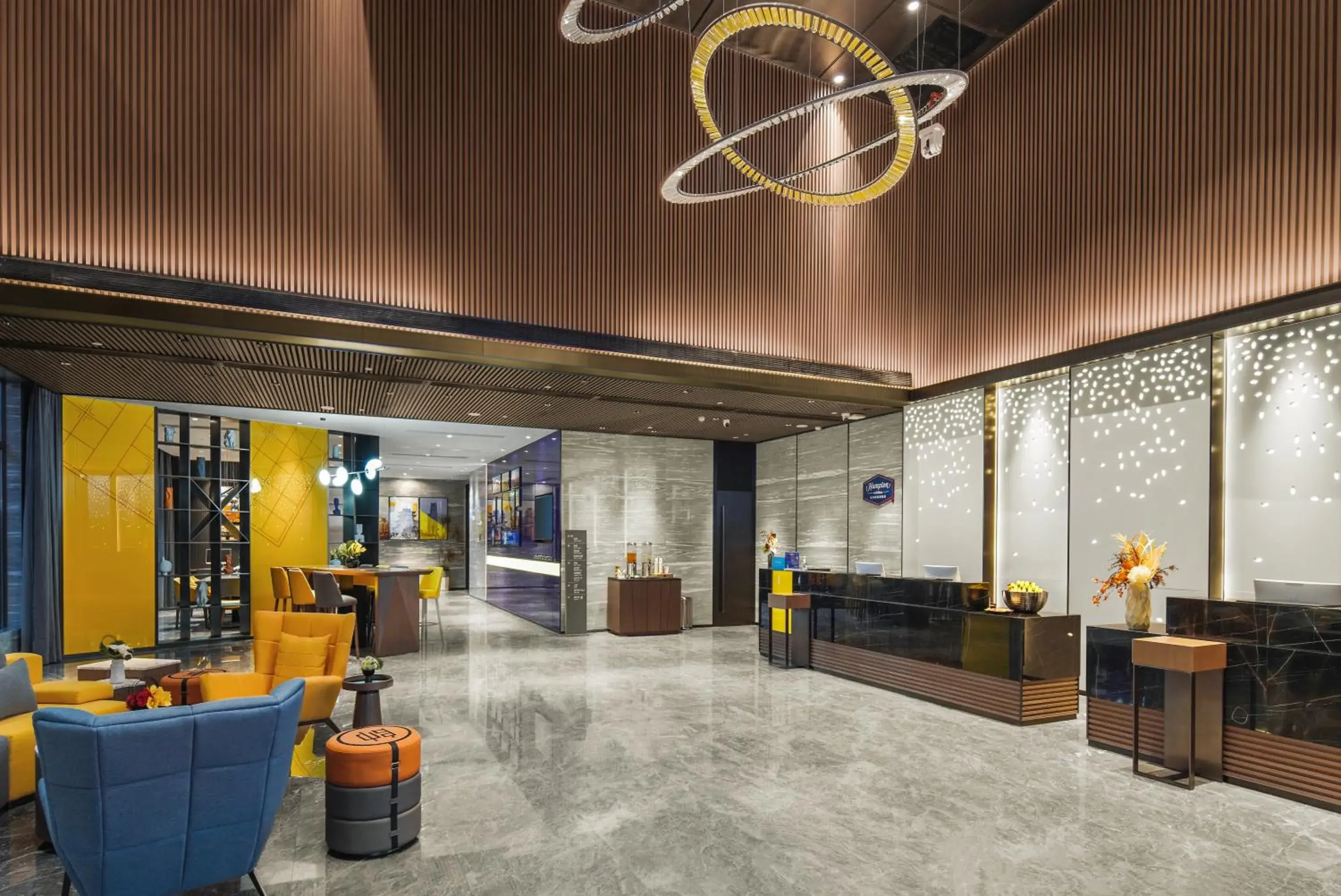 Lobby or reception in Hampton by Hilton Dongguan Fenggang Lobby or reception in Hampton by Hilton Dongguan Fenggang