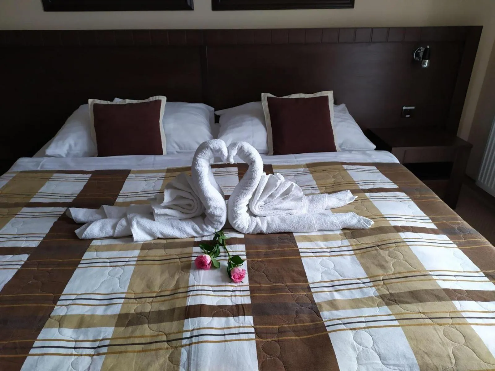 Bed in Hotel David with Free Parking