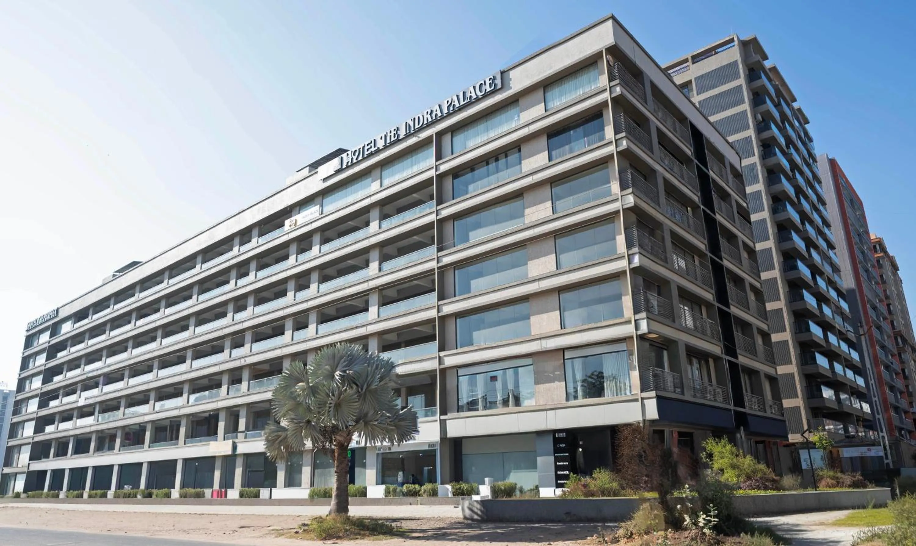 Property building in Itsy Hotels Indra Palace