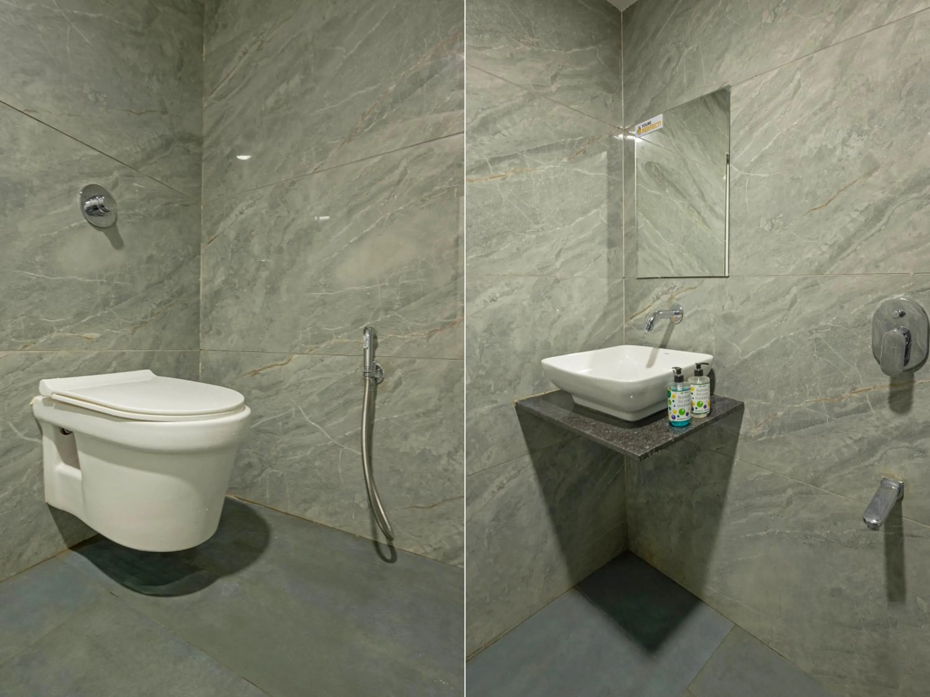 Bathroom in Itsy Hotels Indra Palace