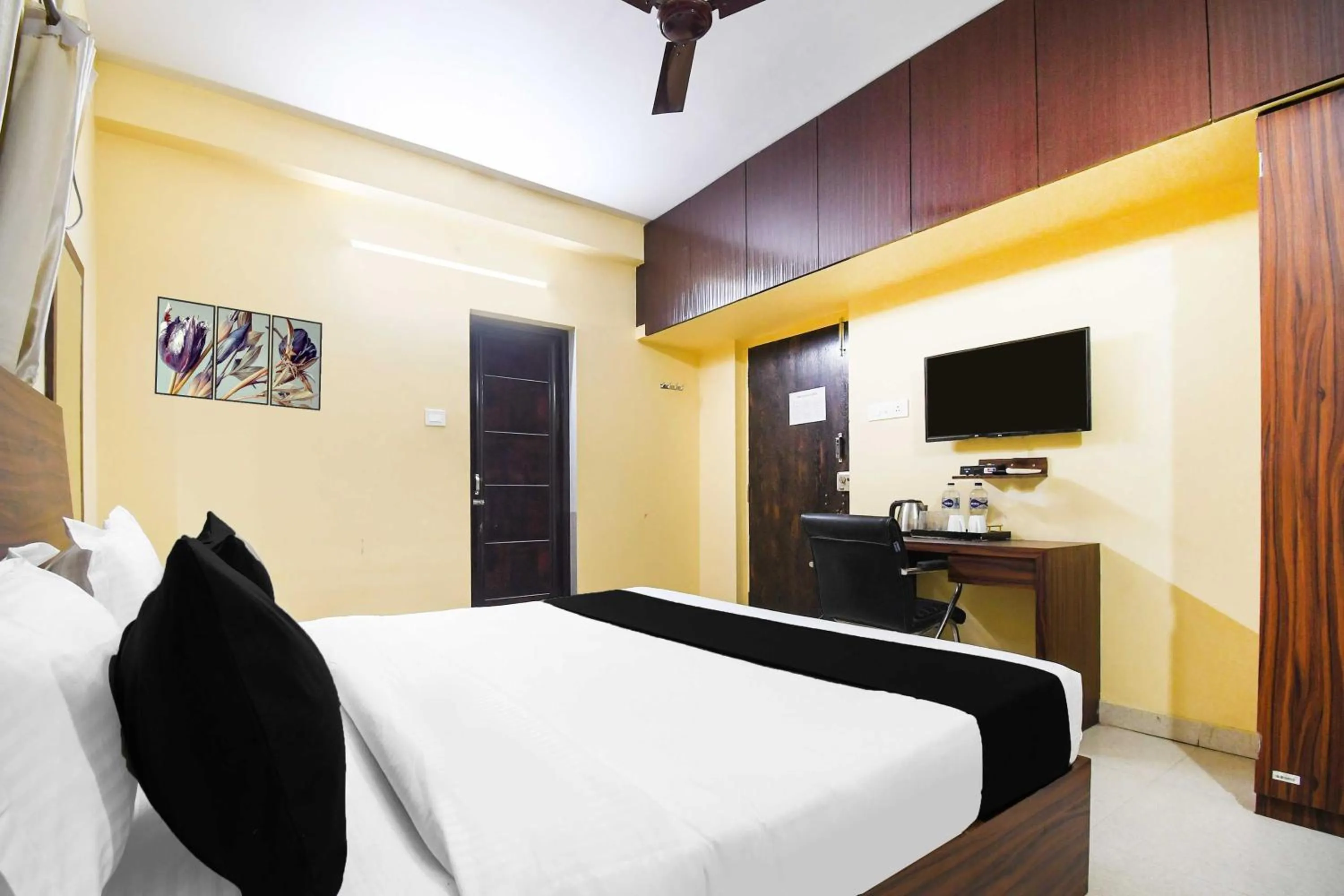 Bedroom, Bed in Collection O Indira Park Road Bhubaneswar