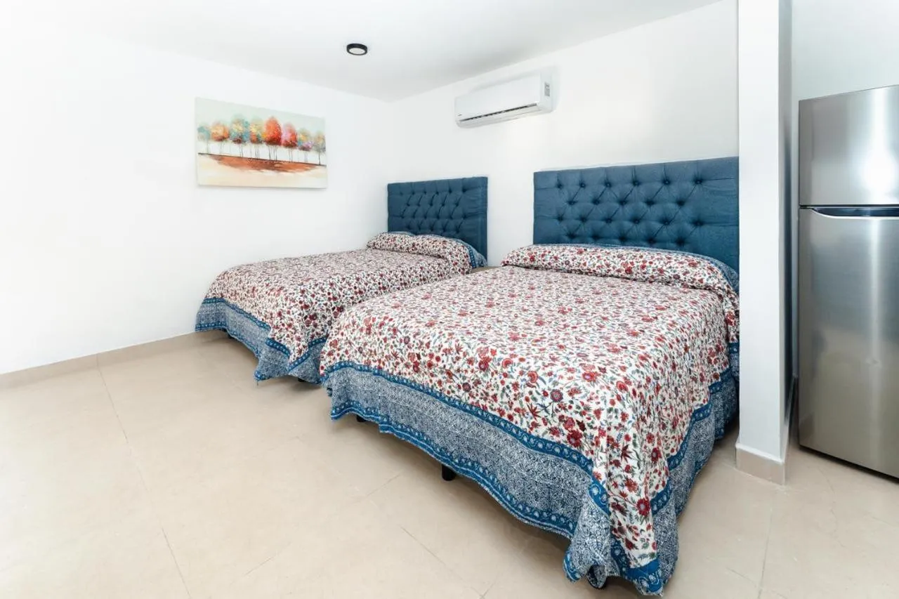 Queen Room in Apartamentos Torre II Condominios - Pet Friendly